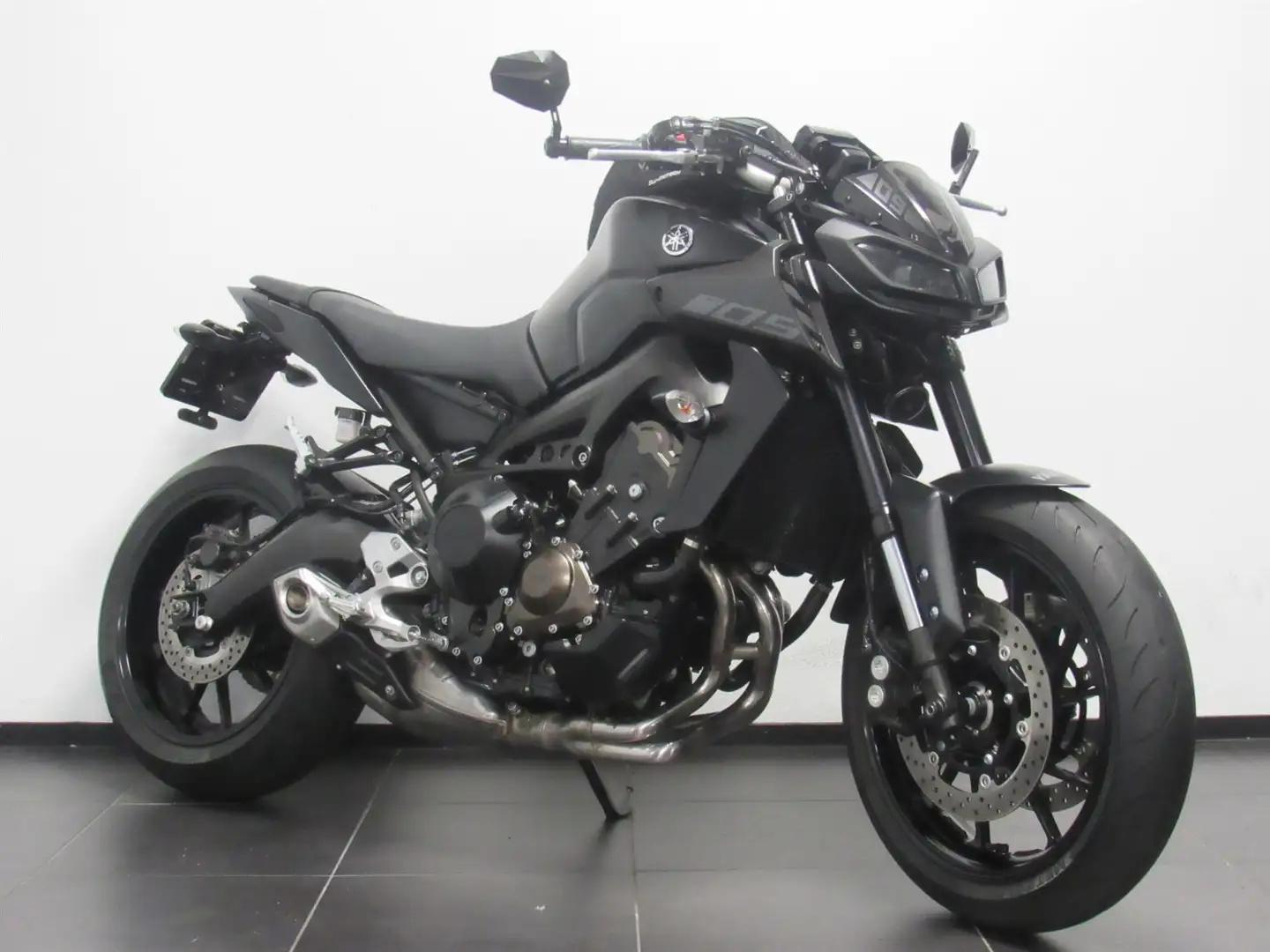 Yamaha MT-09 ABS Zwart - 2