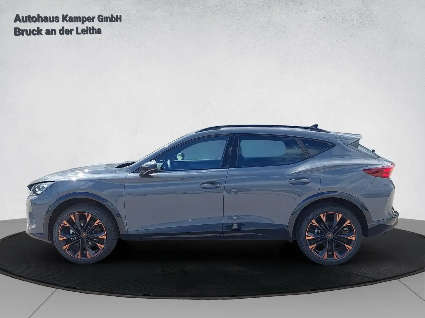 CUPRA Formentor 1.5 e-TSI 150 PS DSG Grau - 2