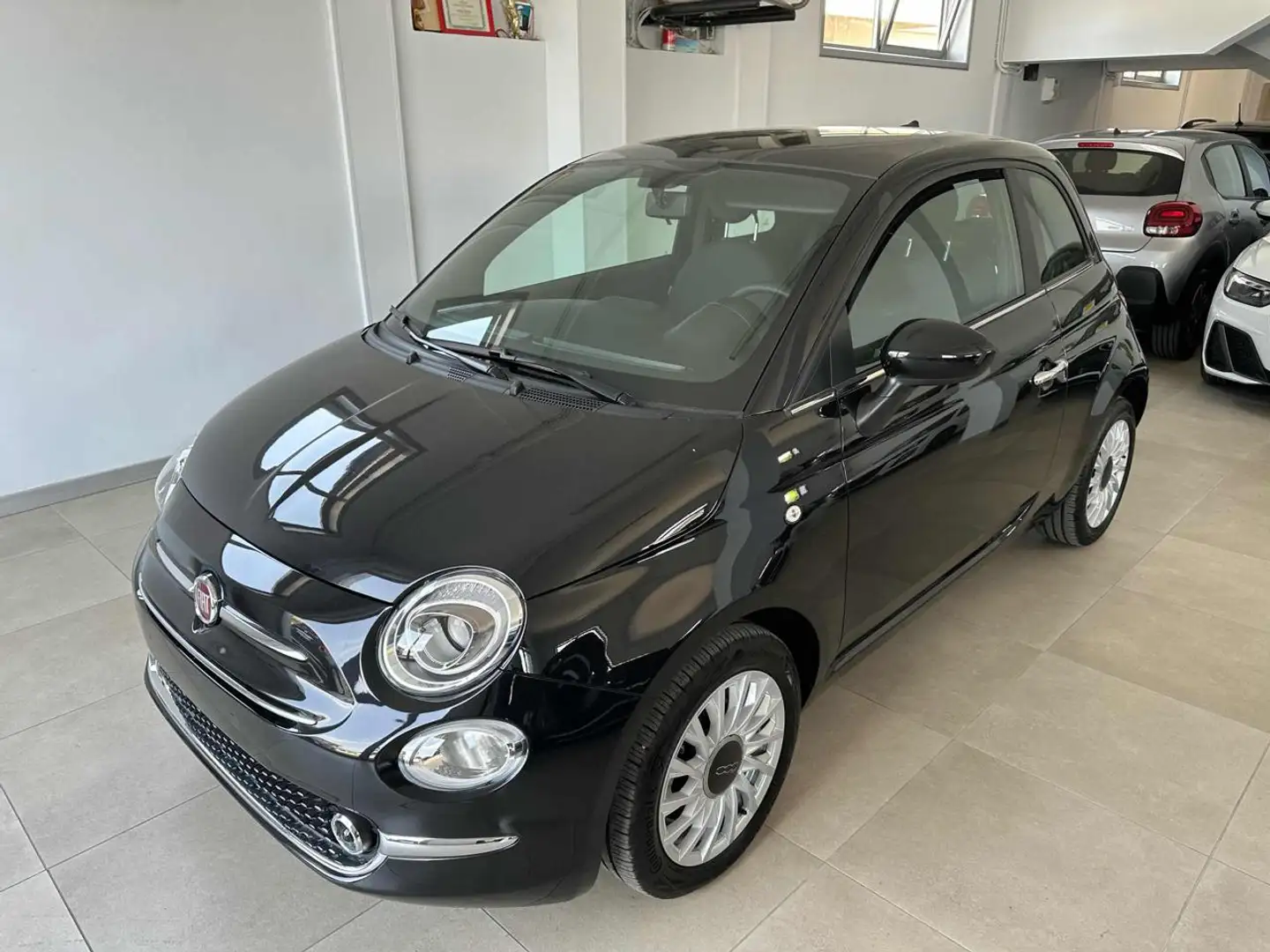 Fiat 500 1.0 Hybrid Zwart - 1