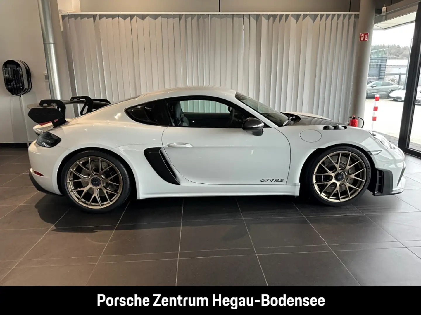 Porsche Cayman 718 GT4 RS/Weissach/Clubsport/Magnesium Weiß - 2