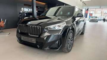 iX1 XDrive30 M PAKKET / Memory zetels / Adaptief