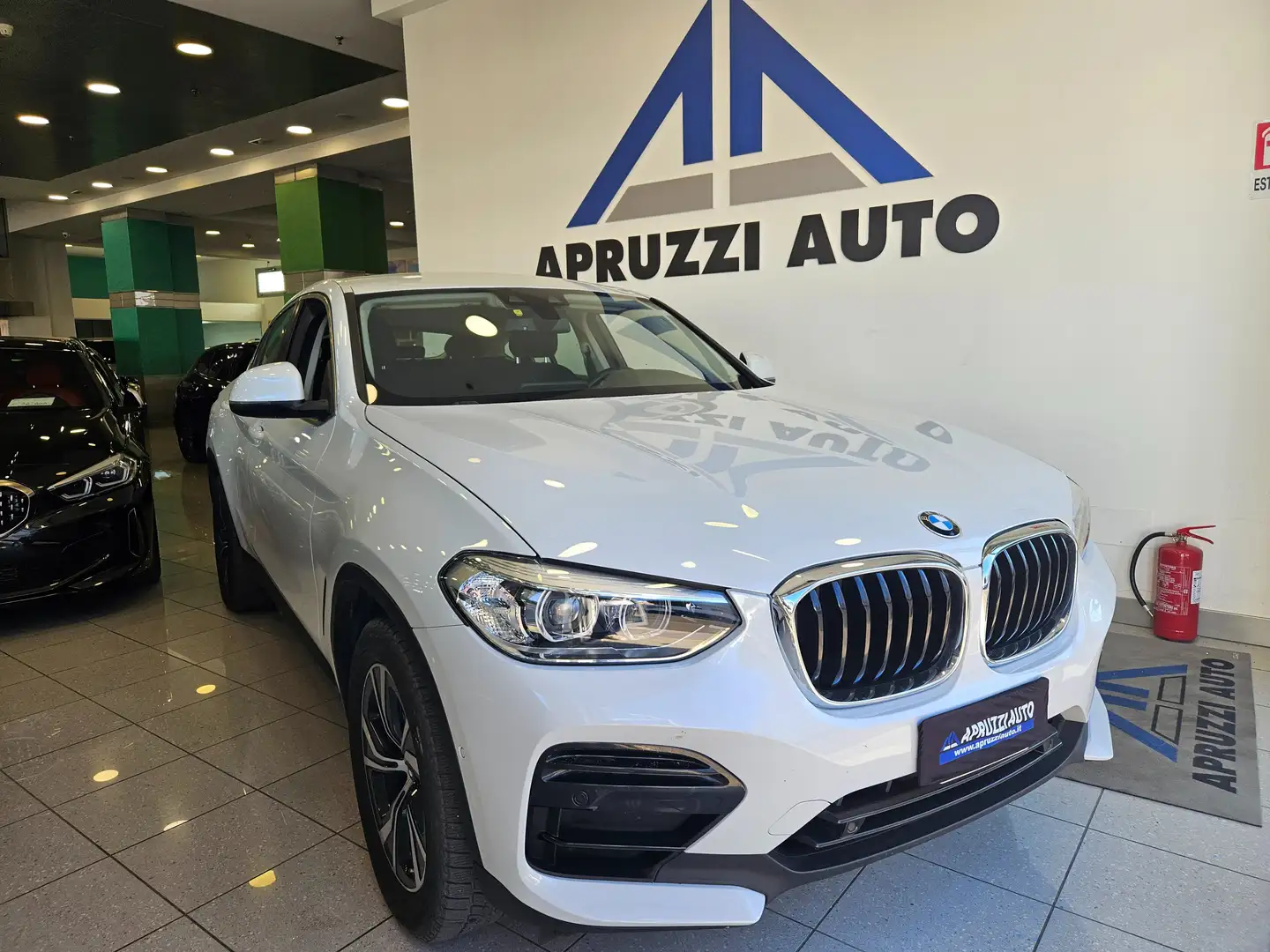 BMW X4 xdrive20d mhev 48V Business Advantage auto NAVI Beyaz - 1