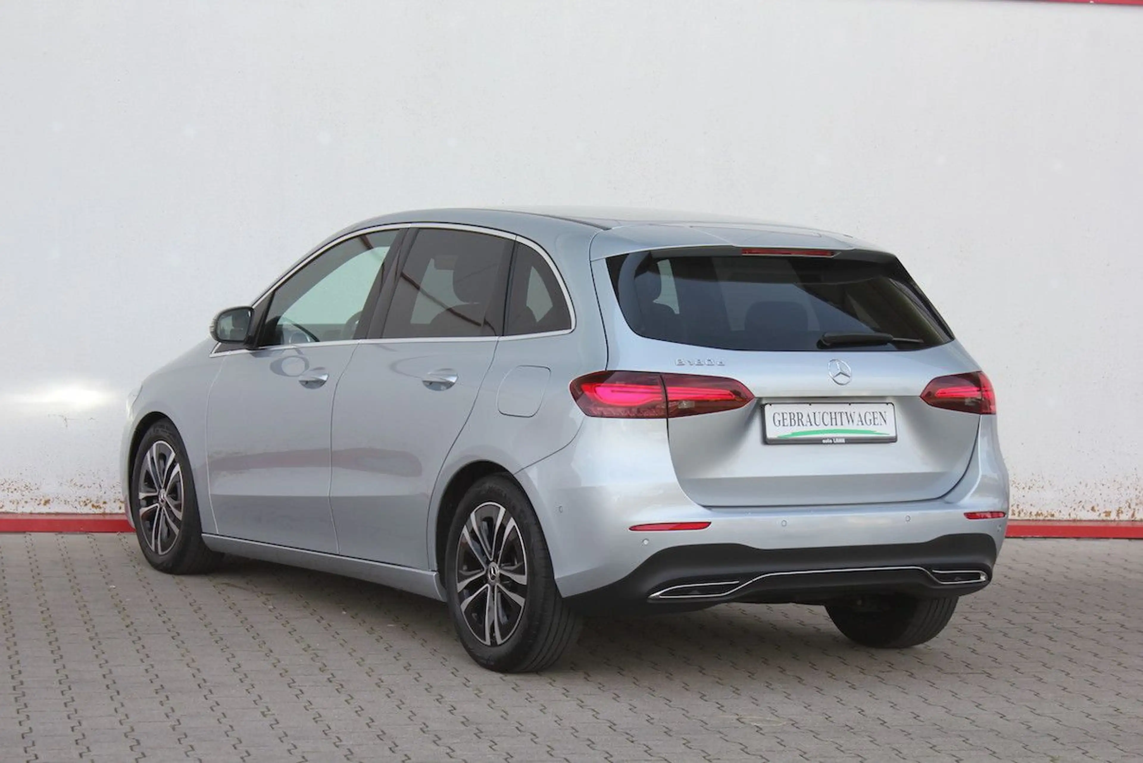 Mercedes-Benz B 180 d 8G Progressive Line Urban 458 WideScreen — photo 4