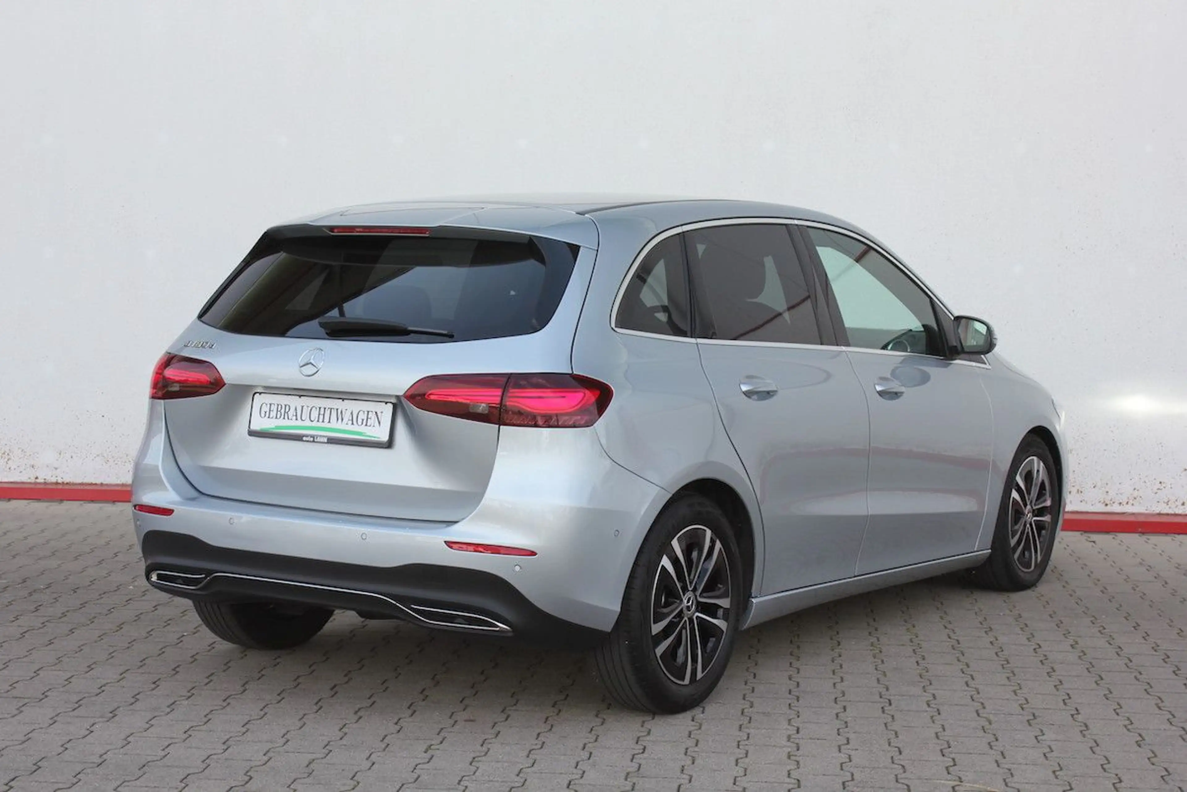 Mercedes-Benz B 180 d 8G Progressive Line Urban 458 WideScreen — photo 5