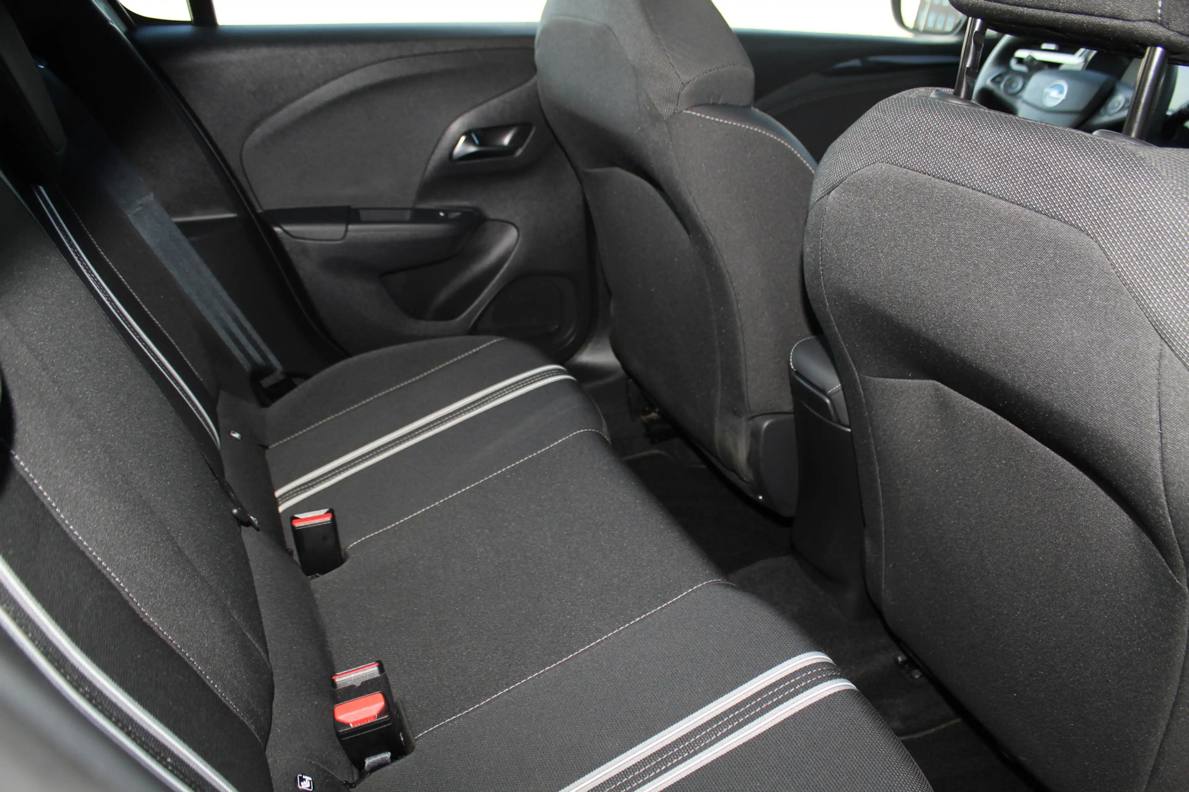 Opel Corsa 1.2-100pk Turbo Ultimate. In nieuwstaat verkerende — photo 35