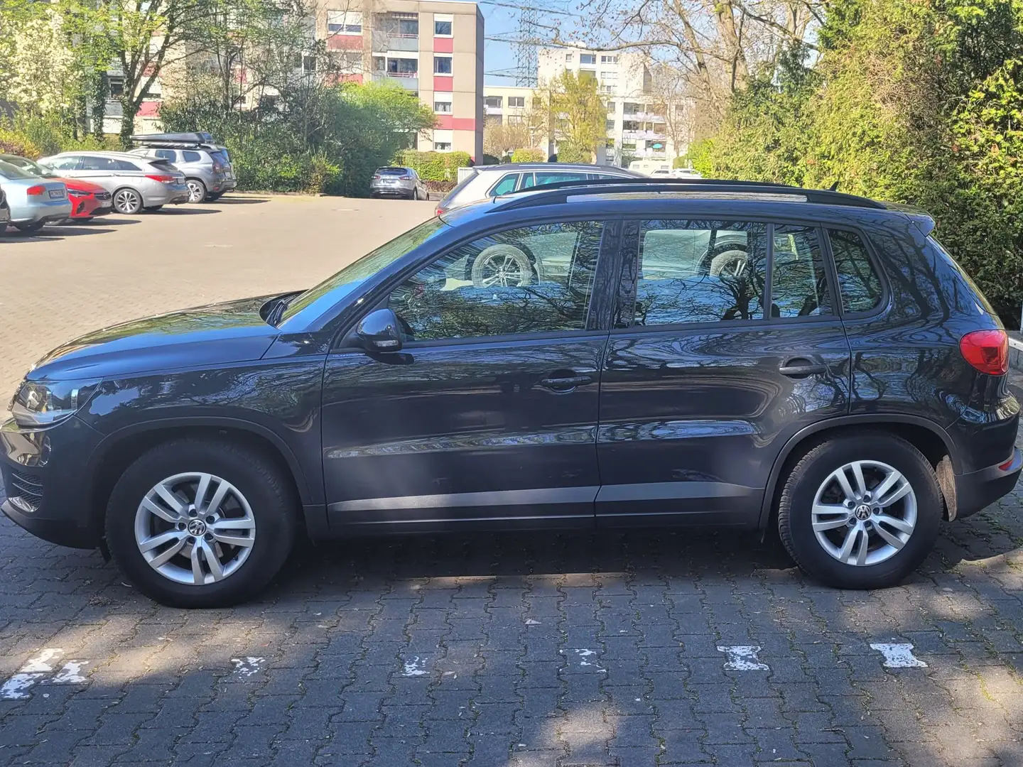 Volkswagen Tiguan 1.4 TSI mit LPG Panorama AHK Šedá - 1