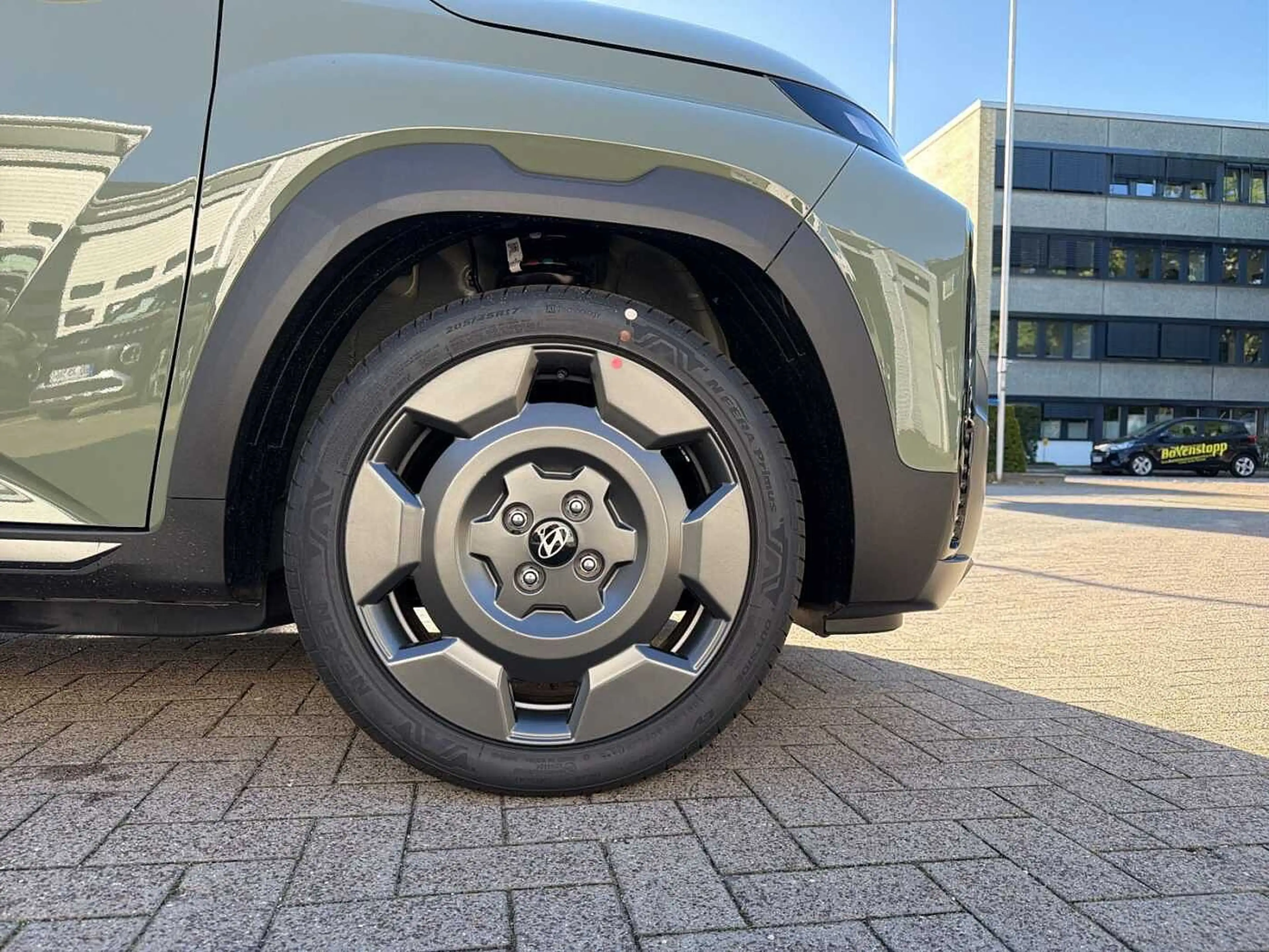 Hyundai Inster 49kWh 'Cross' Elektro Komfort Paket — photo 8