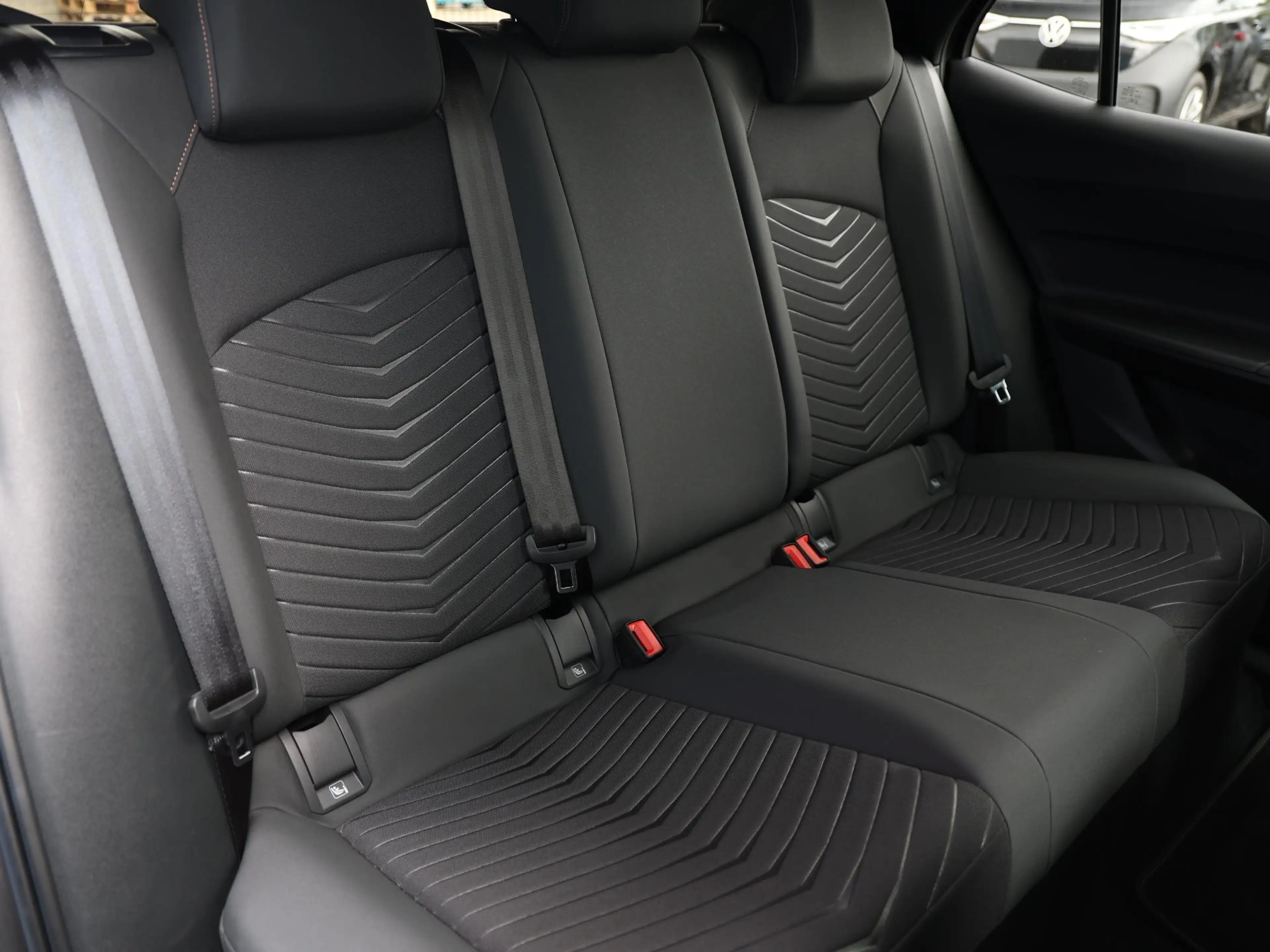 CUPRA Born Essential 62 kWh SOH 96% | LED | Adaptieve cruise — photo 9