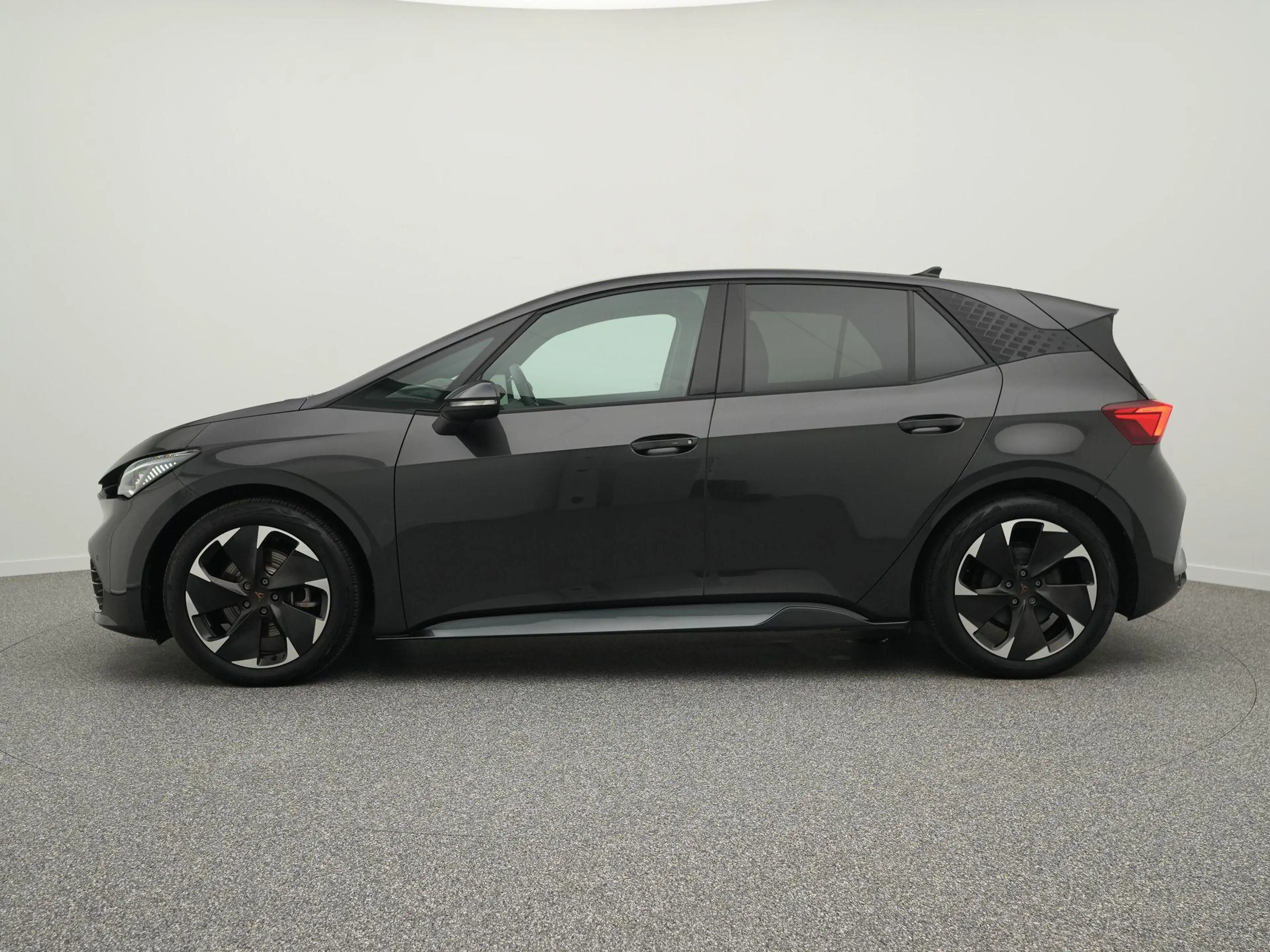 CUPRA Born Essential 62 kWh SOH 96% | LED | Adaptieve cruise — photo 11
