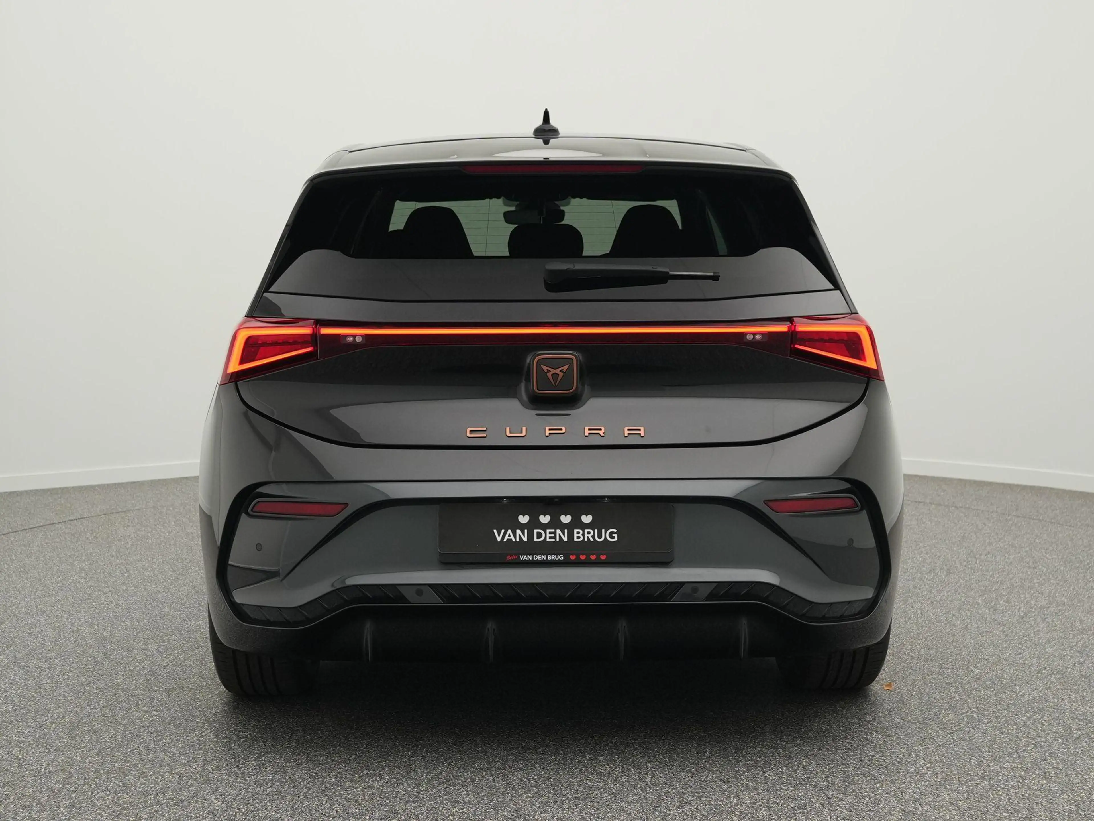 CUPRA Born Essential 62 kWh SOH 96% | LED | Adaptieve cruise — photo 6