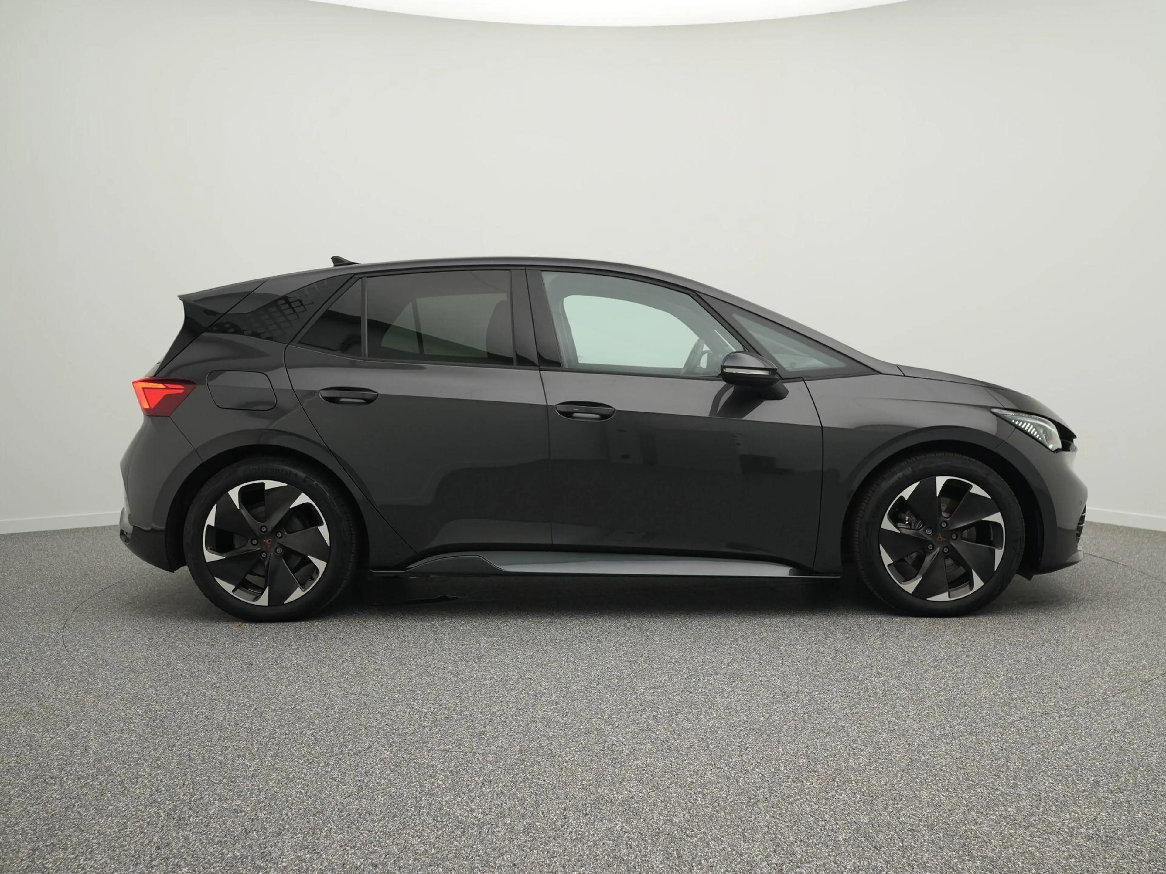 CUPRA Born Essential 62 kWh SOH 96% | LED | Adaptieve cruise — photo 12