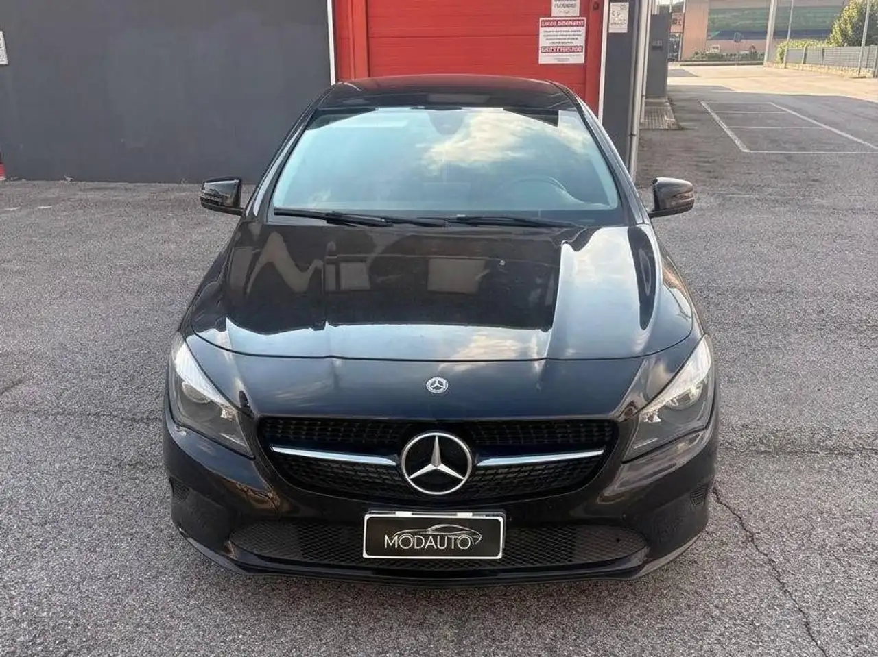 Mercedes-Benz 200