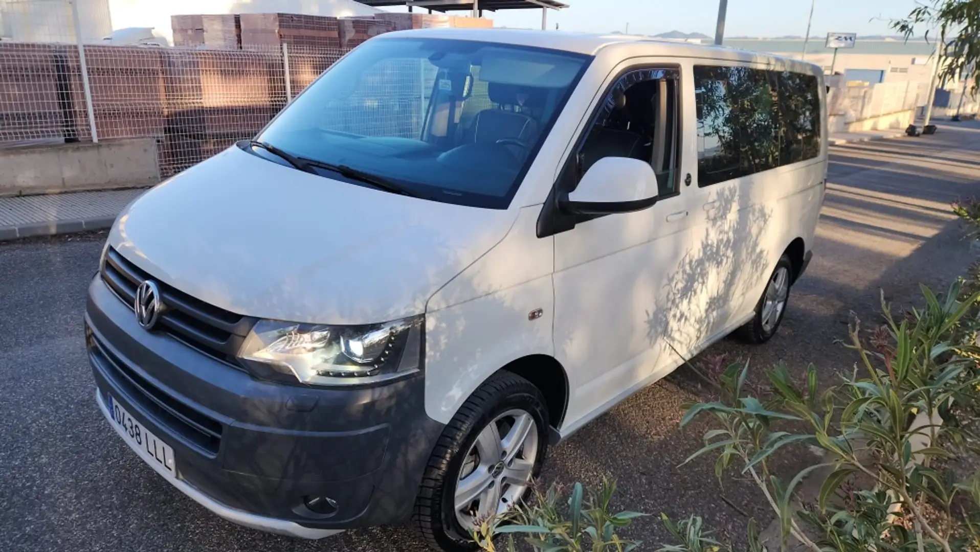 Volkswagen T4 Multivan 2.0 BiTDI 180 4M Blanco - 1