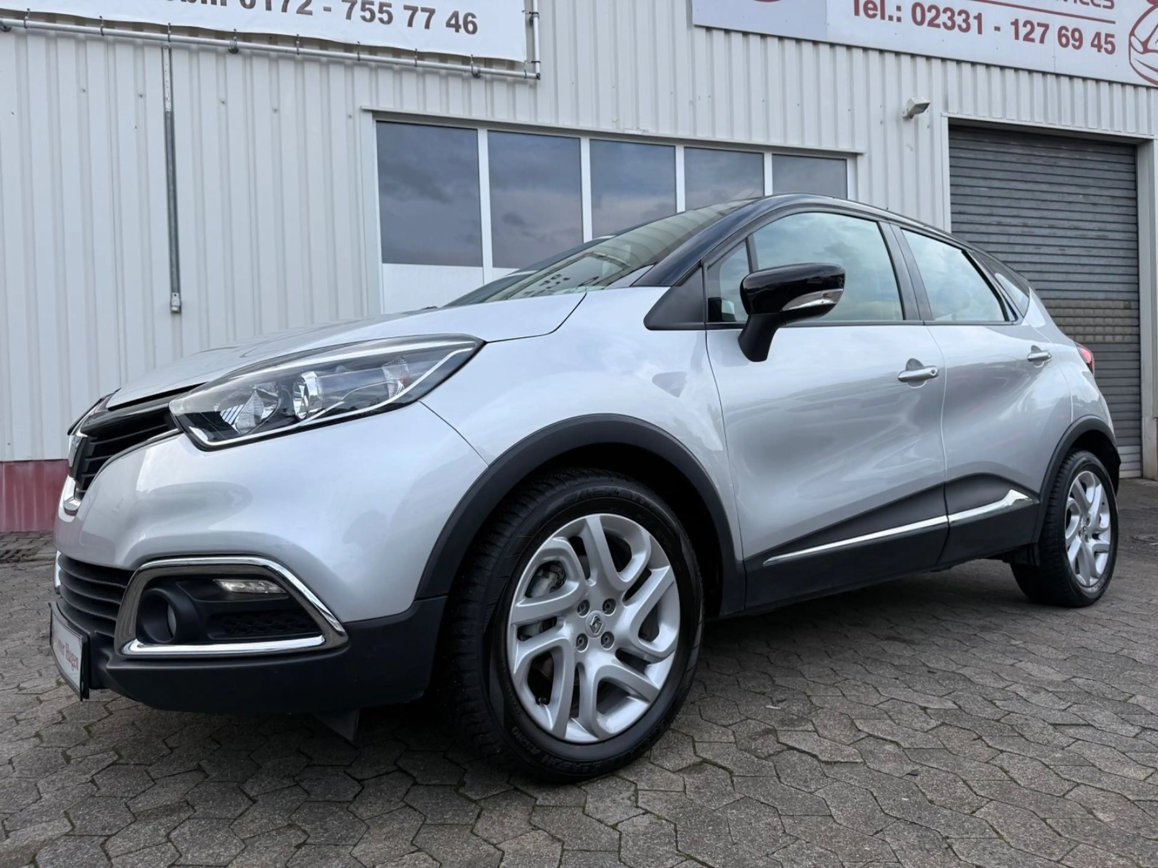 Renault Captur 1,2 88kW 120PS Luxe/Automatik/KAM/SHZ/NAV — photo 3