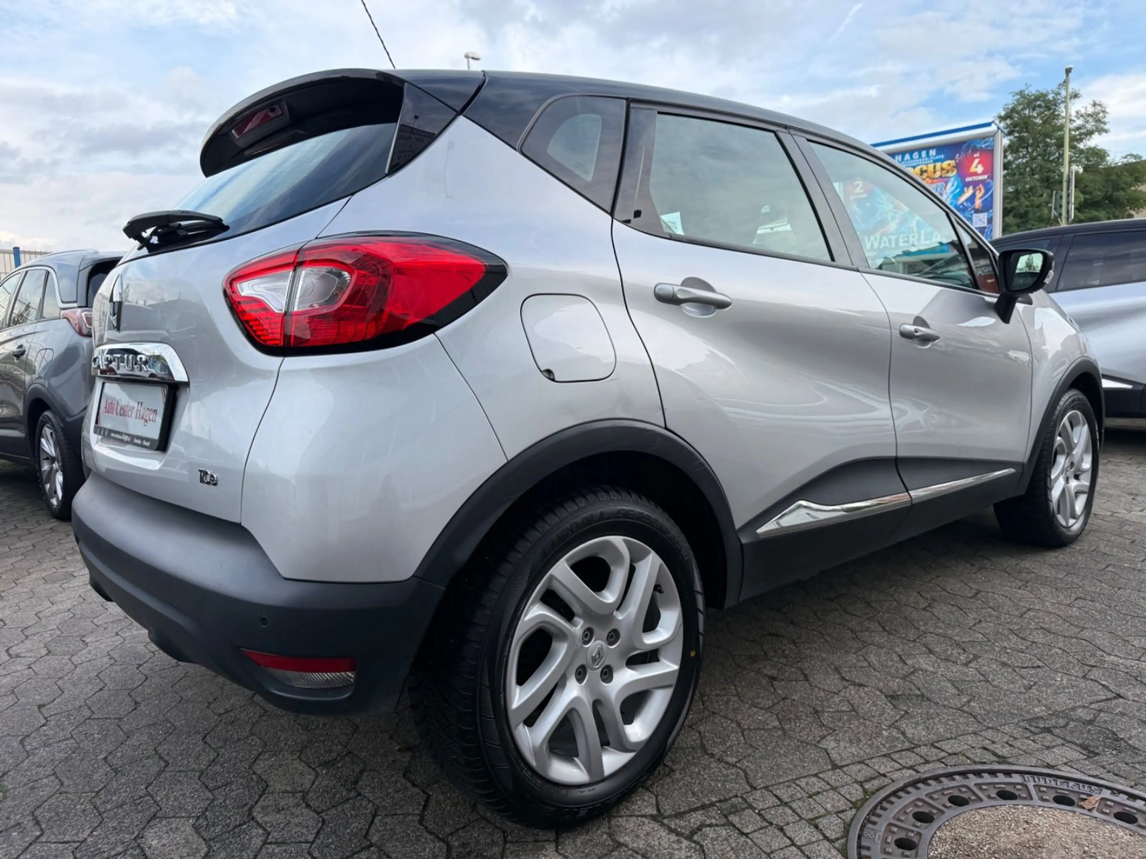Renault Captur 1,2 88kW 120PS Luxe/Automatik/KAM/SHZ/NAV — photo 8