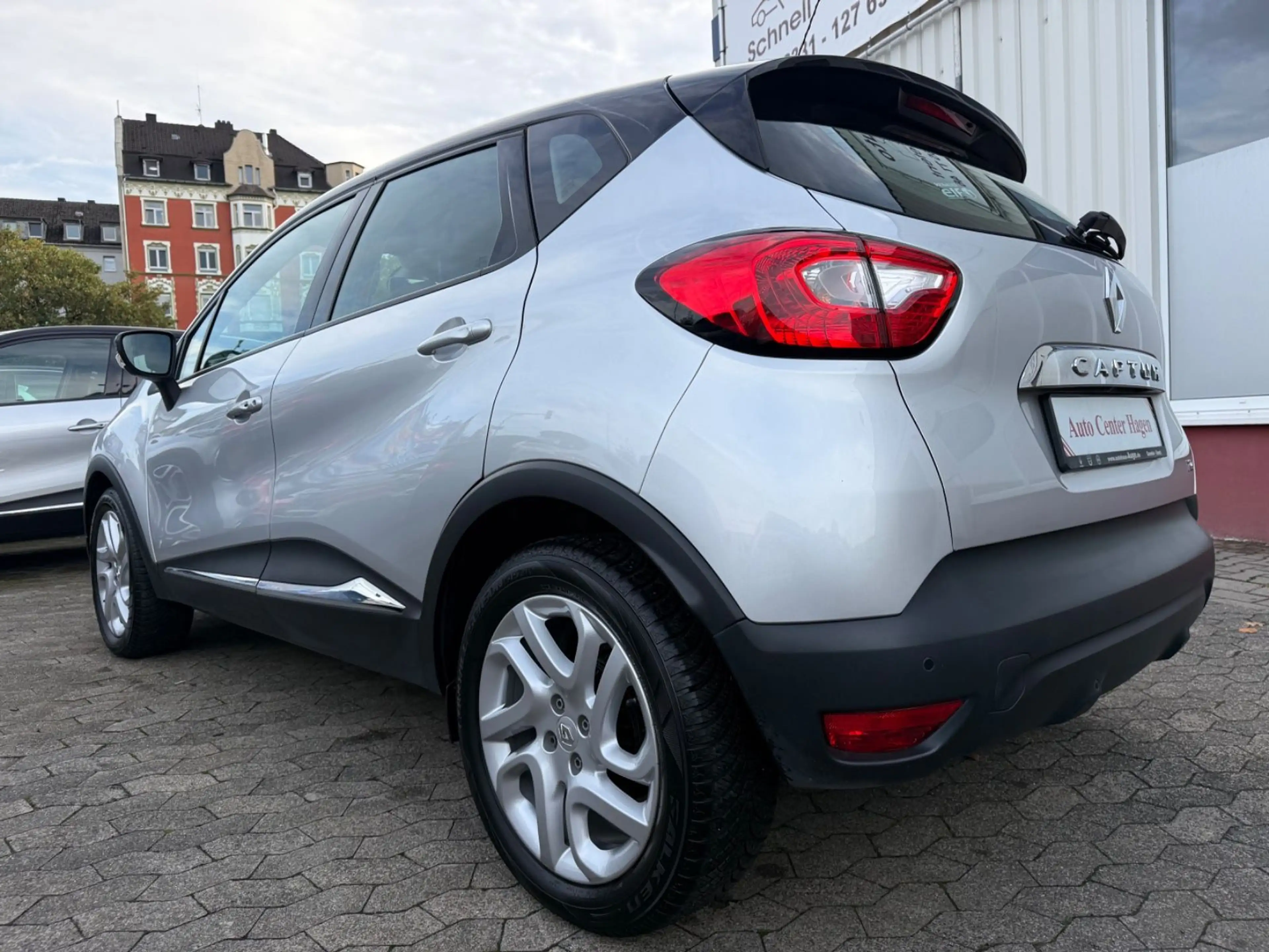 Renault Captur 1,2 88kW 120PS Luxe/Automatik/KAM/SHZ/NAV — photo 11