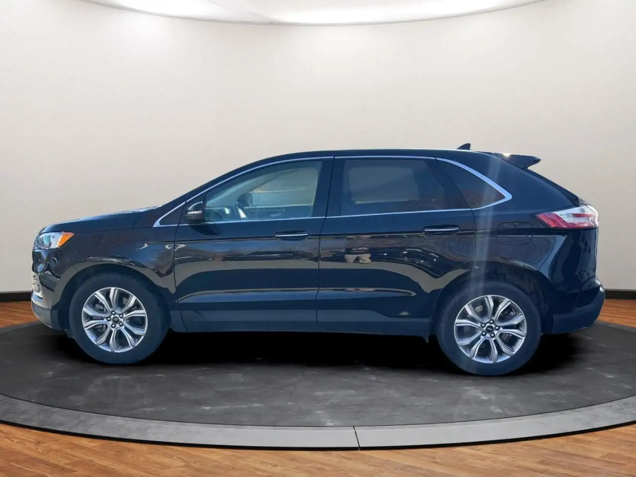 Ford Edge снимка Ford Edge