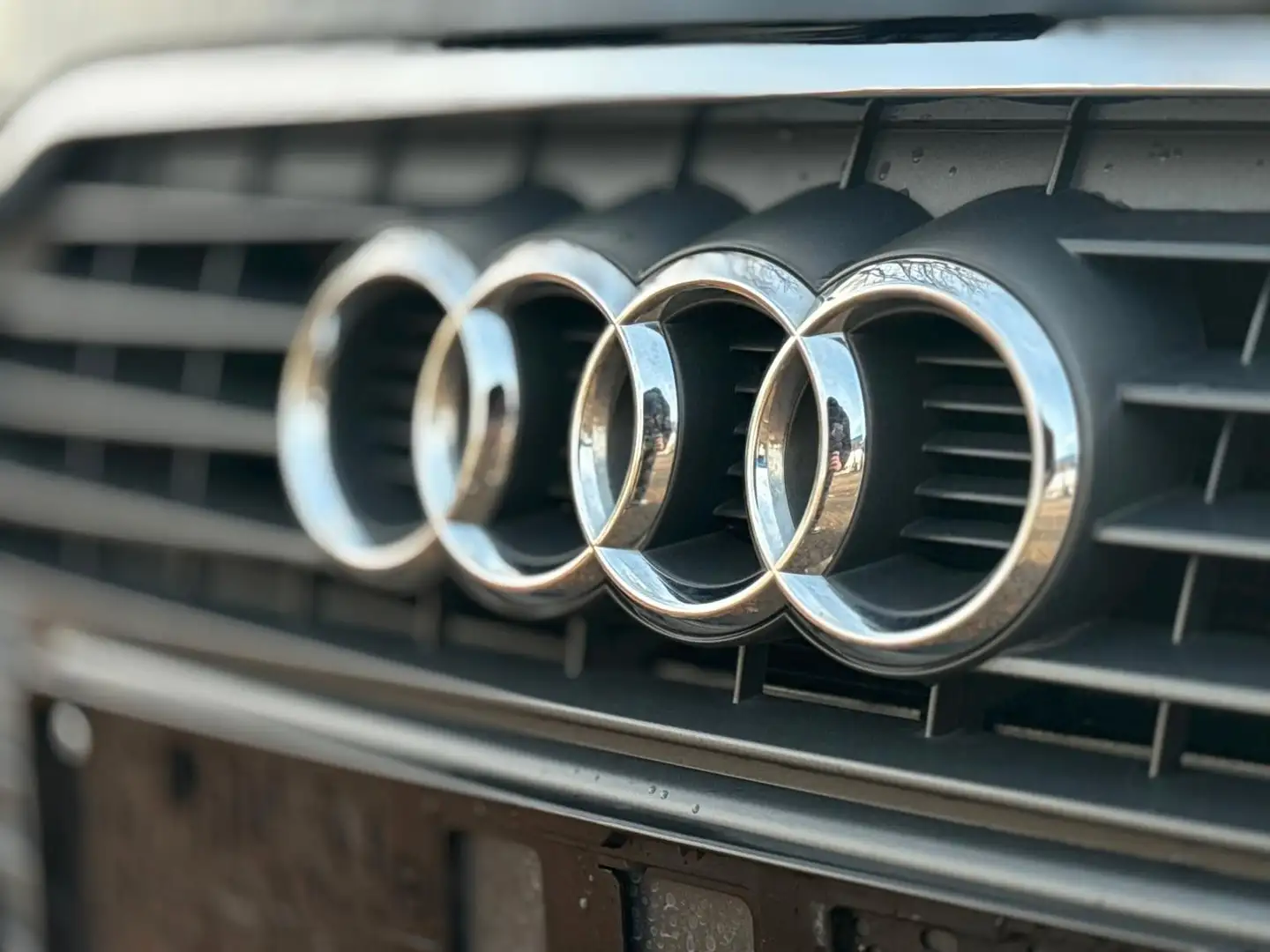 Audi A1 Sportback | TÜV NEU/SCHECKHEFT/AHK/PDC Noir - 2