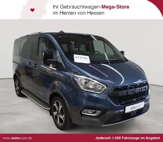 2023 Ford Tourneo in Blue for sale