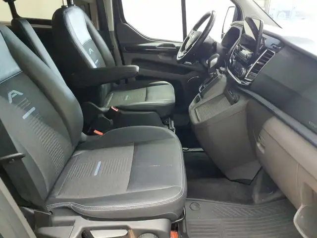 Ford Tourneo view 8