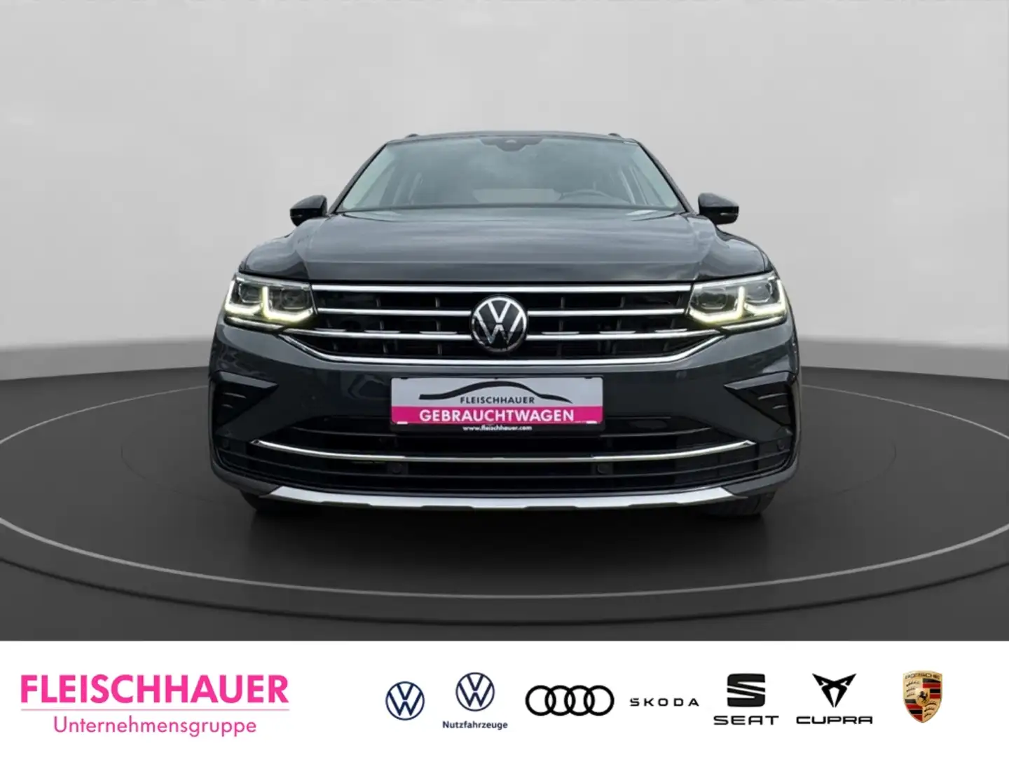 Volkswagen Tiguan 2.0 TDI Urban Sport 4Motion MATRIX+ACC+DC+NAVI+CAR Gris - 2