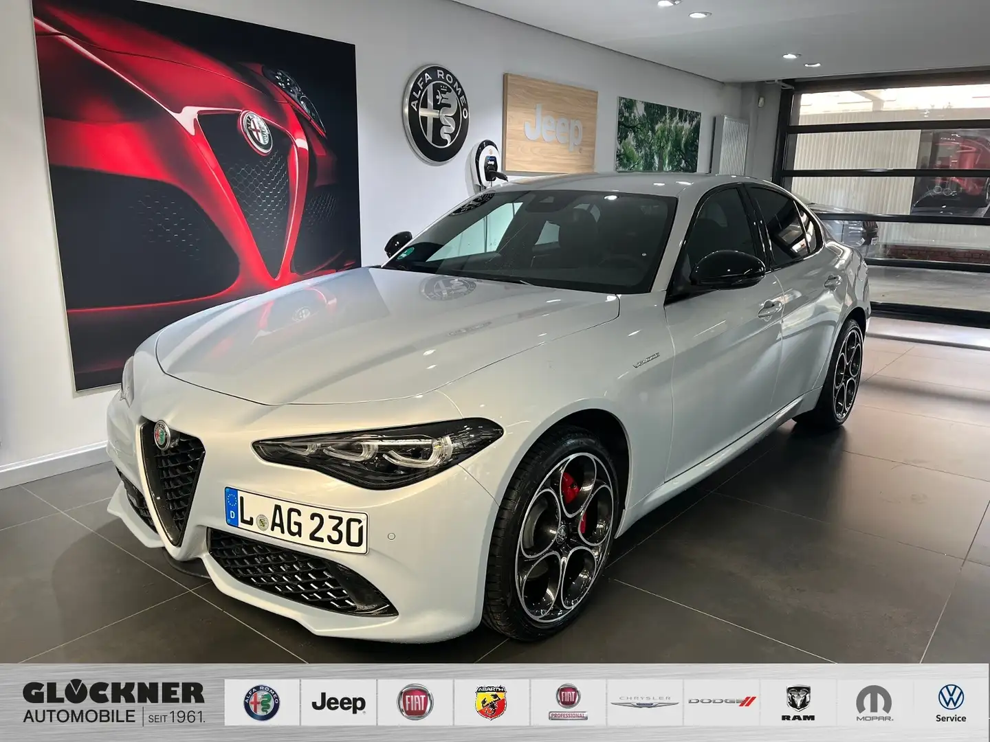 Alfa Romeo Giulia Veloce 2.0l Q4 Perla Lunare Weiß - 1