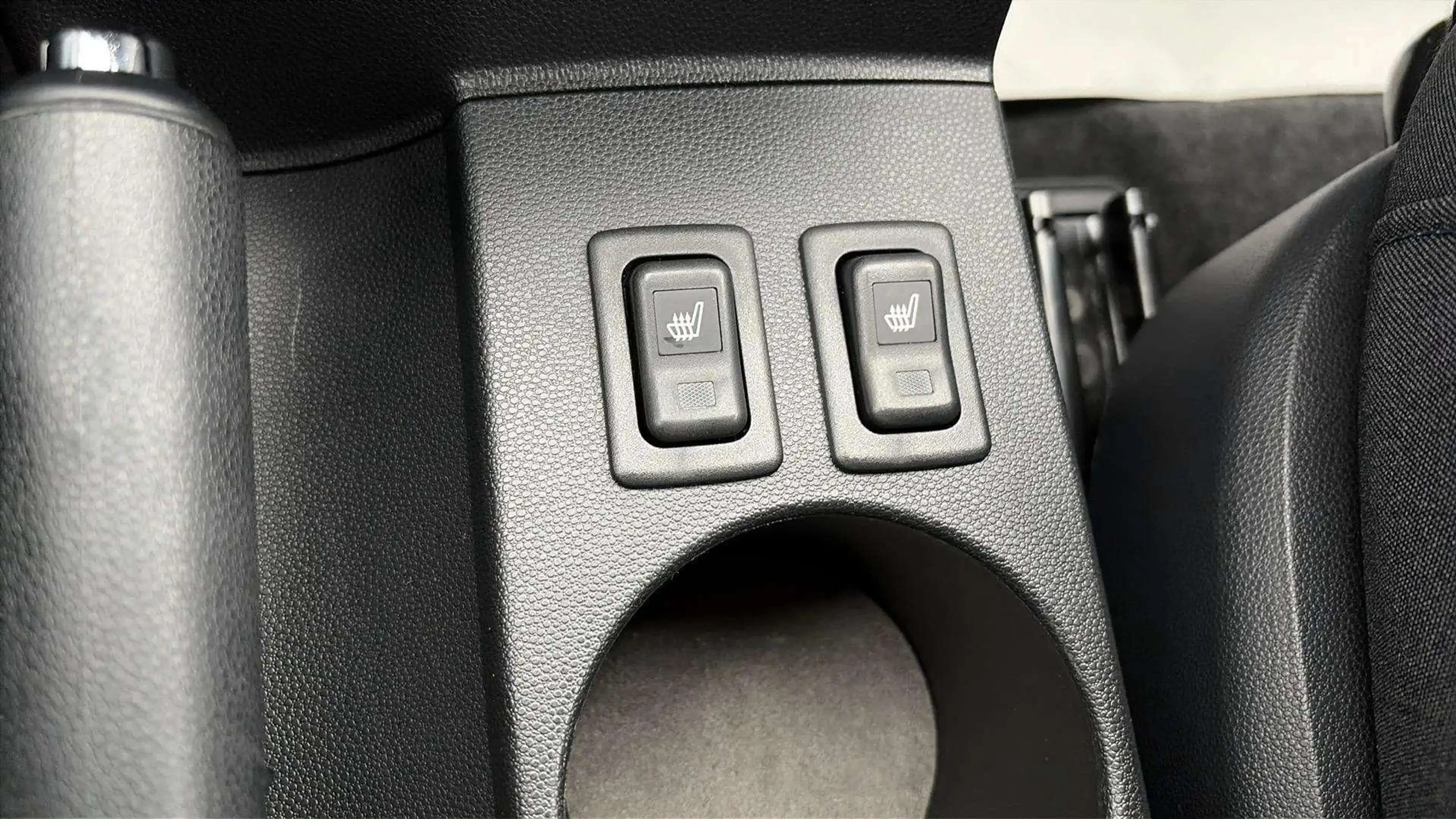 Mazda 5 Edition 40 Jahre*Automatik*7.Sitze*SHZ*Temp.*Navi* — photo 15