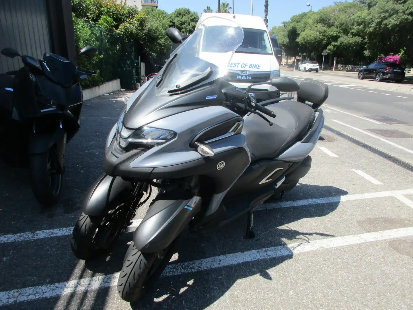 Yamaha TriCity Gris - 2