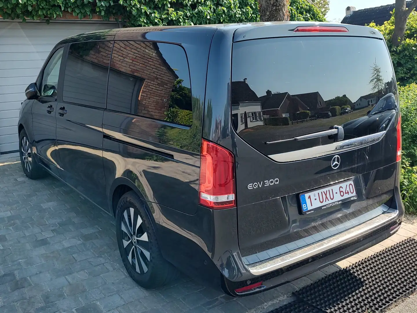 Mercedes-Benz EQV 300 EQV 300 lang Avantgarde Line Сірий - 2