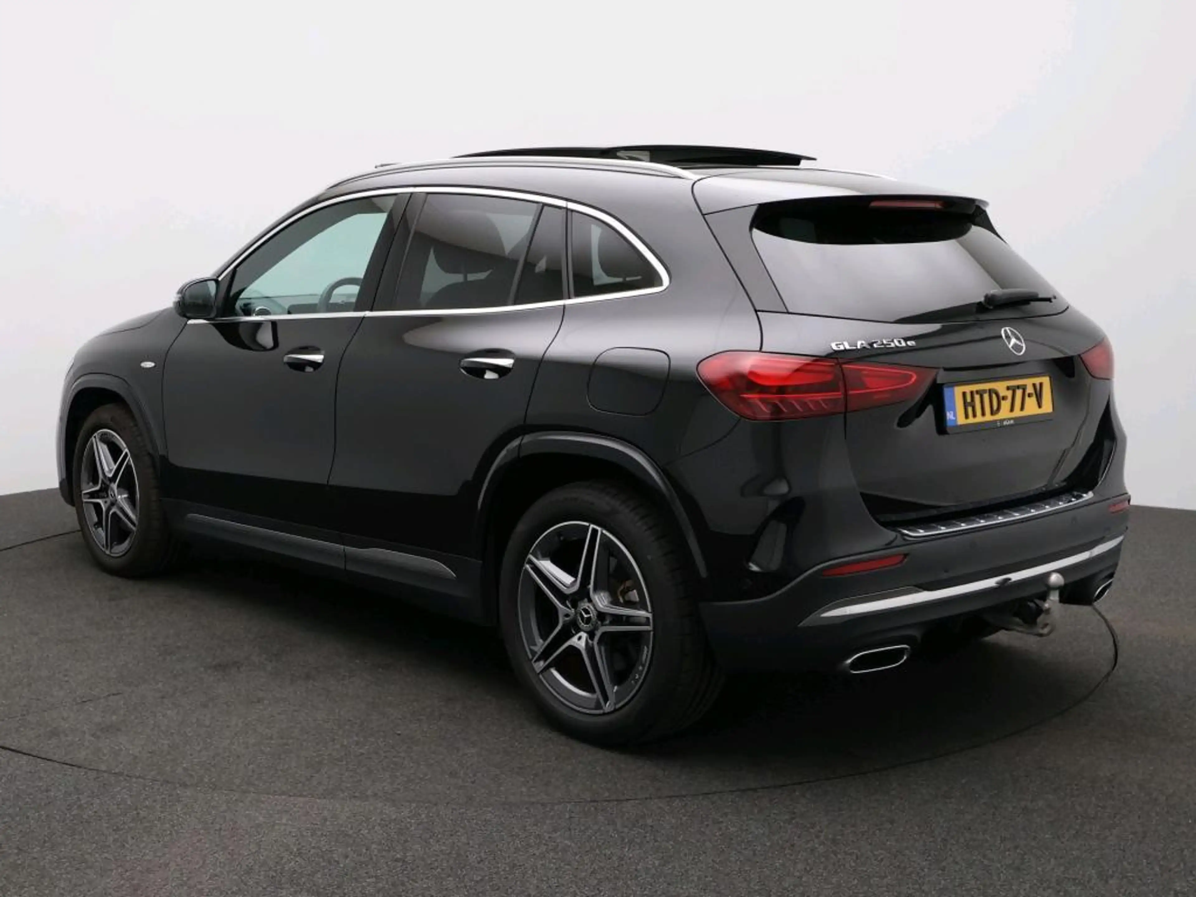 Mercedes-Benz GLA 250 e Business Solution AMG | Panorama - Schuifdak | T — photo 3
