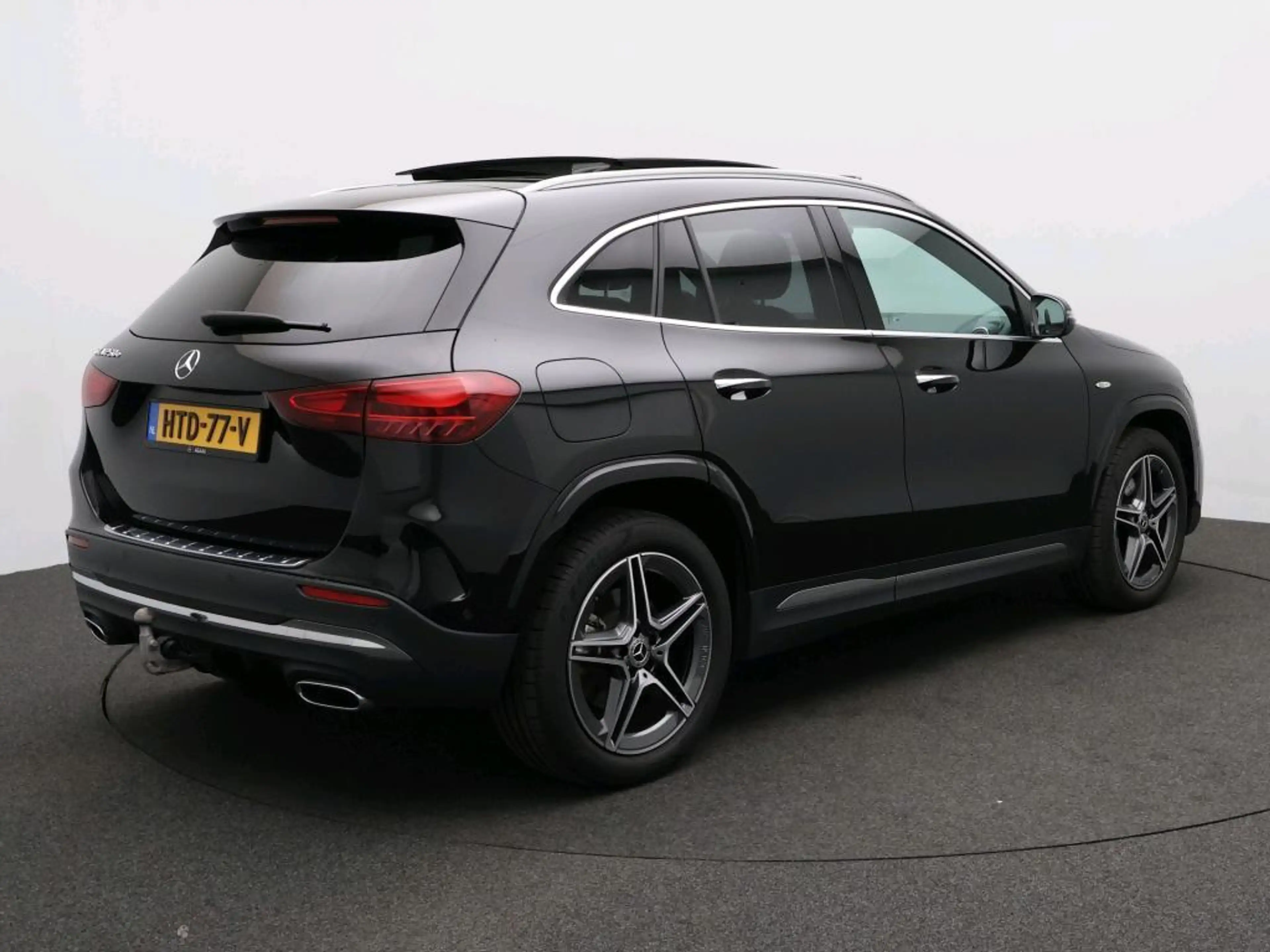 Mercedes-Benz GLA 250 e Business Solution AMG | Panorama - Schuifdak | T — photo 5