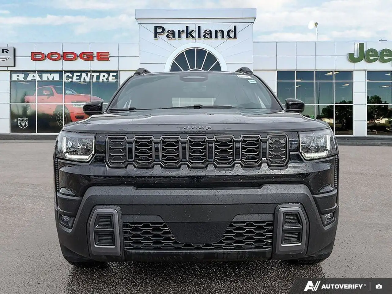 Jeep Cherokee снимка Jeep Cherokee