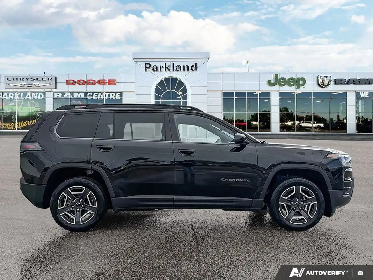 Jeep Cherokee снимка Jeep Cherokee