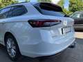 Skoda Superb Combi 1.5 TSI mHEV HUD AHK DigiCock Kamera Massage Weiß - thumbnail 28