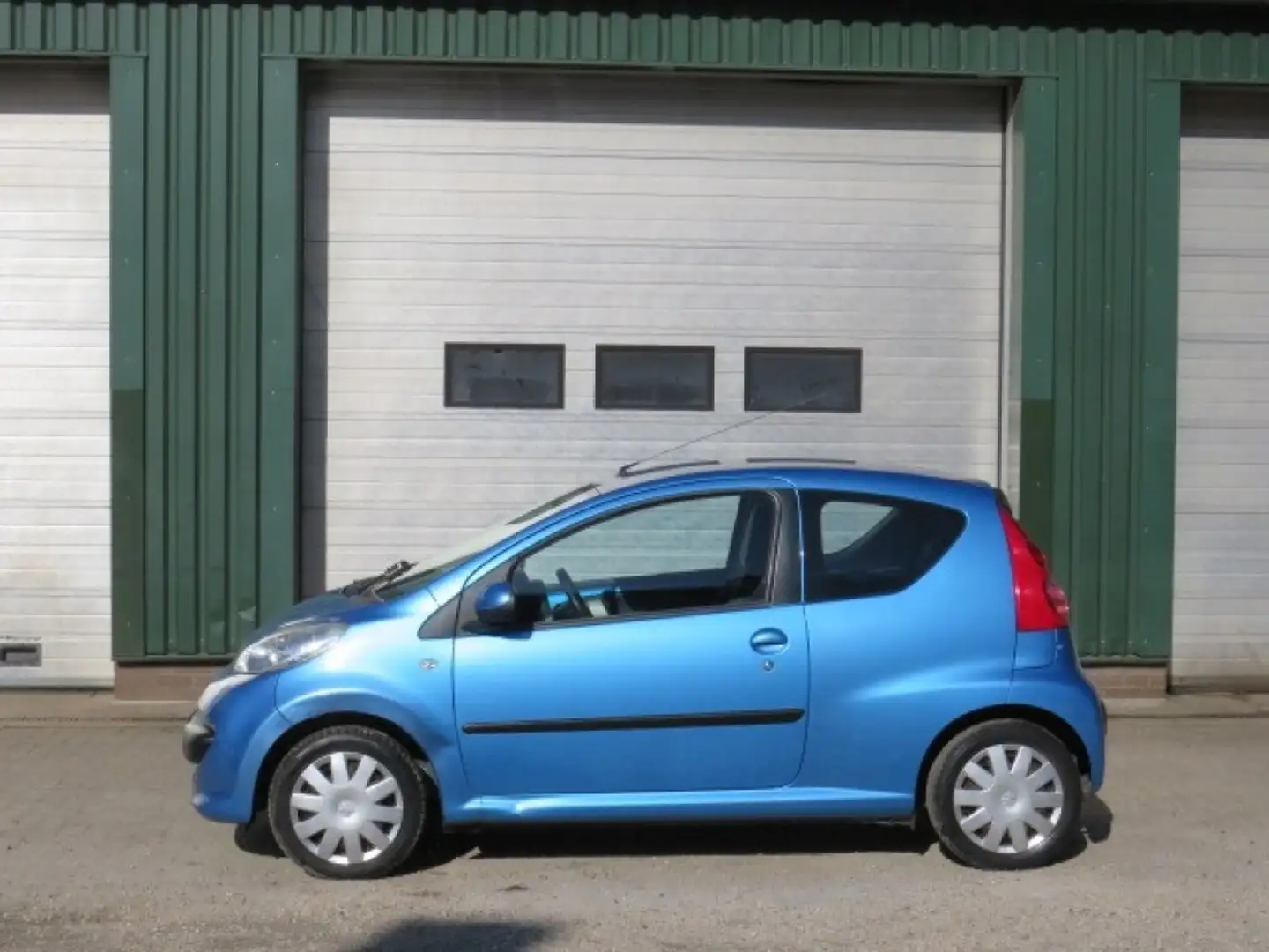 Peugeot 107 1.0-12V XS Urban Move Blauw - 1