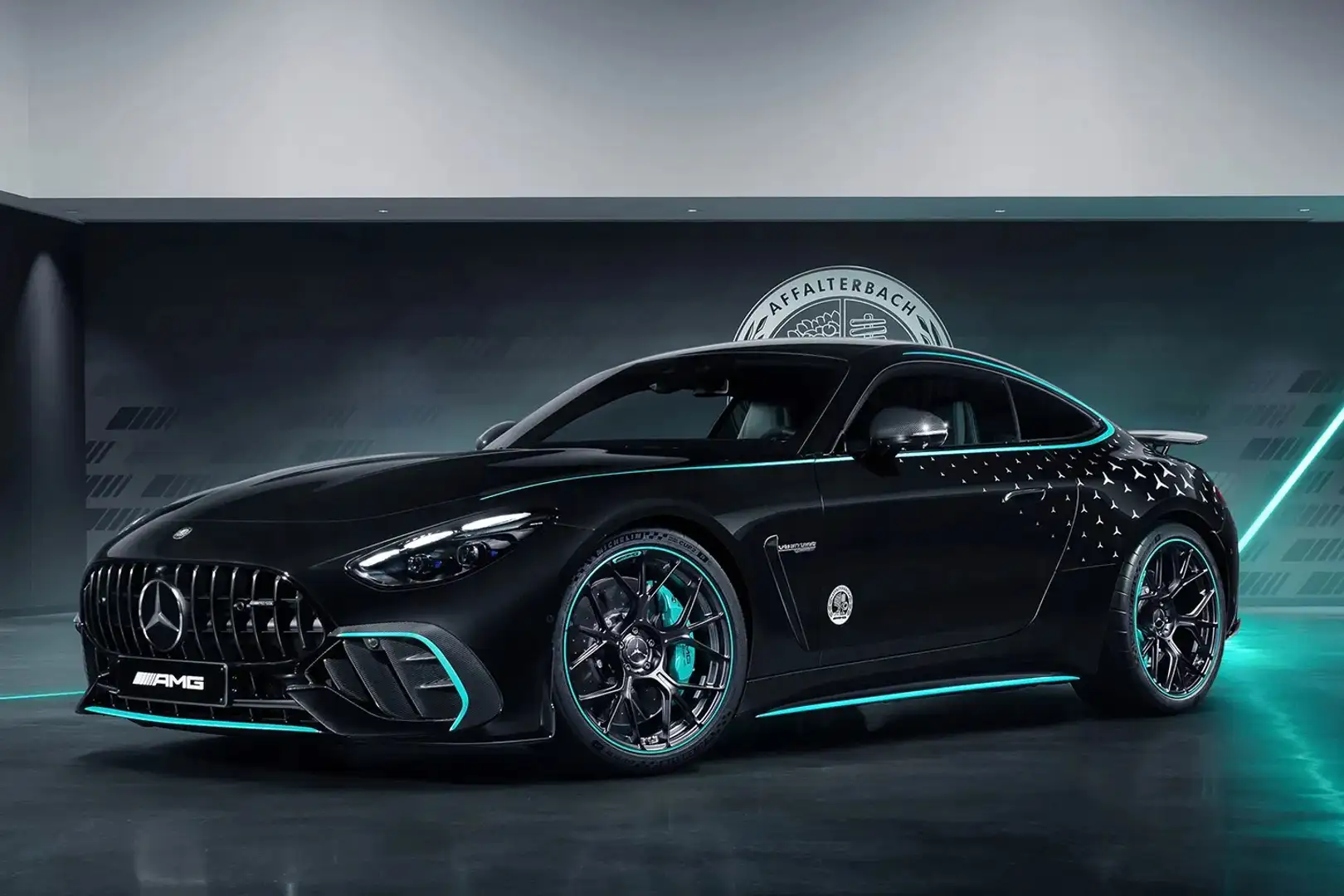 Mercedes-Benz AMG GT 63 PRO 4MATIC+ Coupe Speedsh.MCT 9G Чёрный - 1
