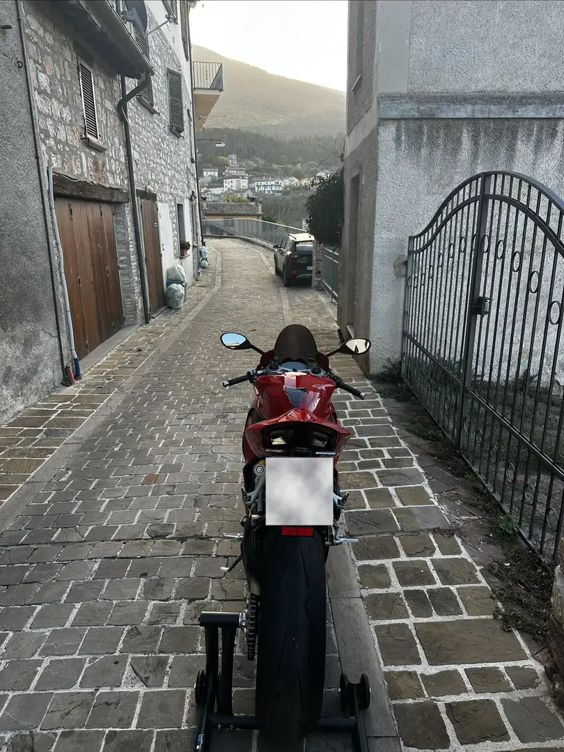 Ducati Panigale V2 - 2