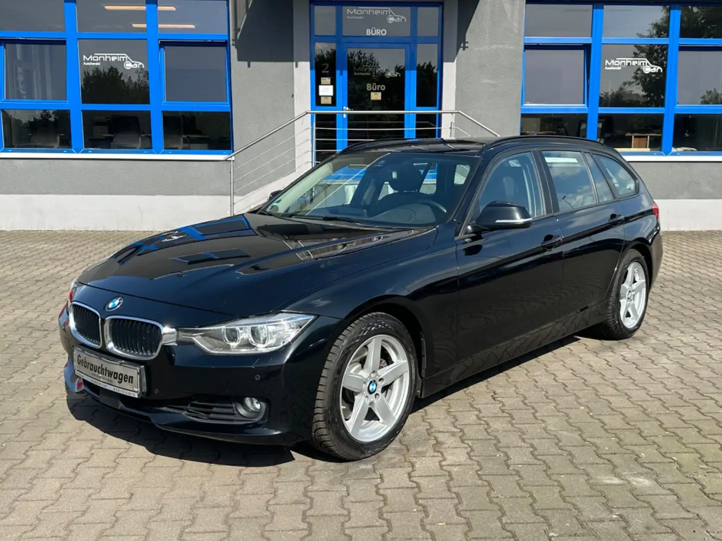 BMW 330 Baureihe 3 Touring 330 d Schwarz - 1