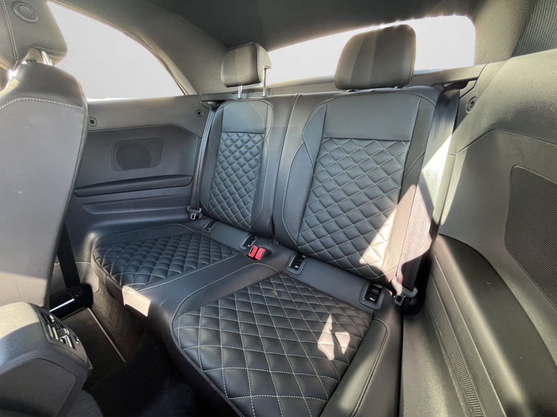 Volkswagen T-Roc R-Line 1.5 TSI DSG Edition Black — photo 14