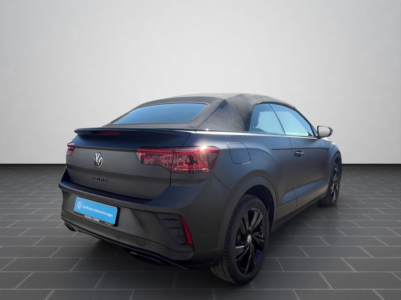 Volkswagen T-Roc R-Line 1.5 TSI DSG Edition Black — photo 2