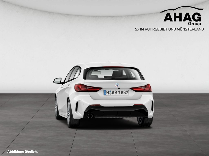 BMW 118 i Limousine — photo 7