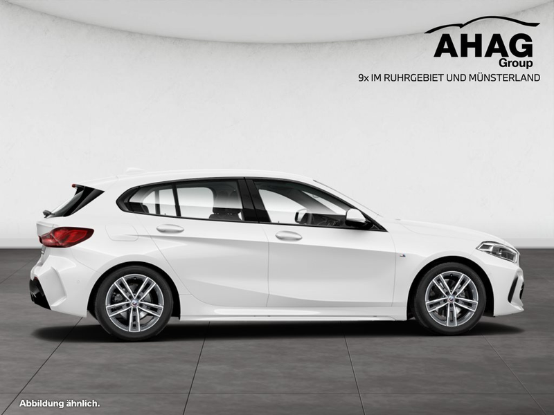 BMW 118 i Limousine — photo 8
