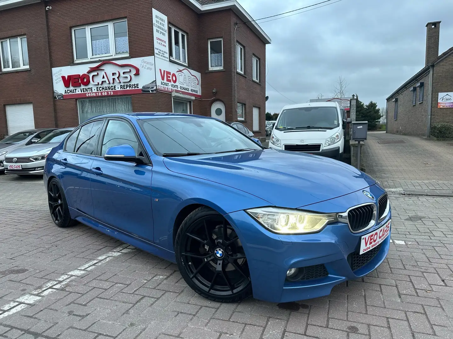 BMW 316 i Pack M Euro 6 / Full Options / Etat impeccable Bleu - 1