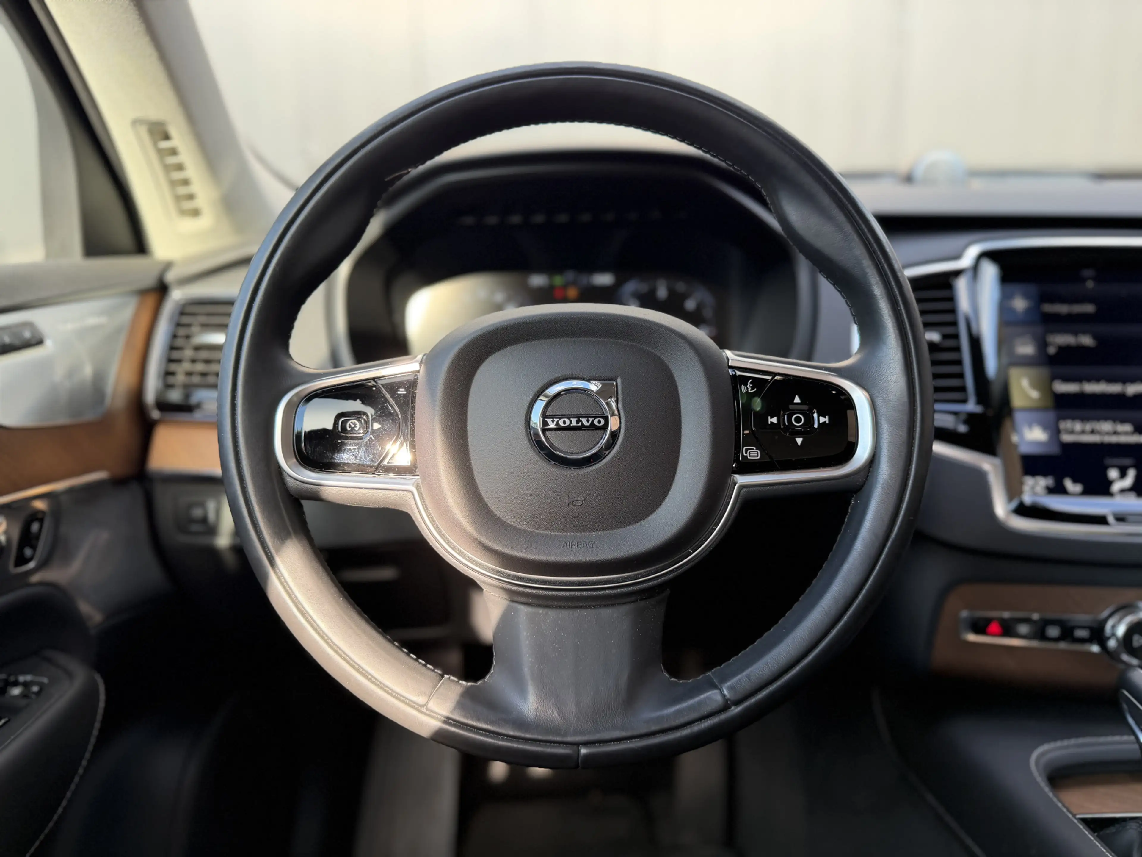 Volvo XC90 2.0 D5 AWD Inscription 40.000km!! | B&W Audio | Sc — photo 11