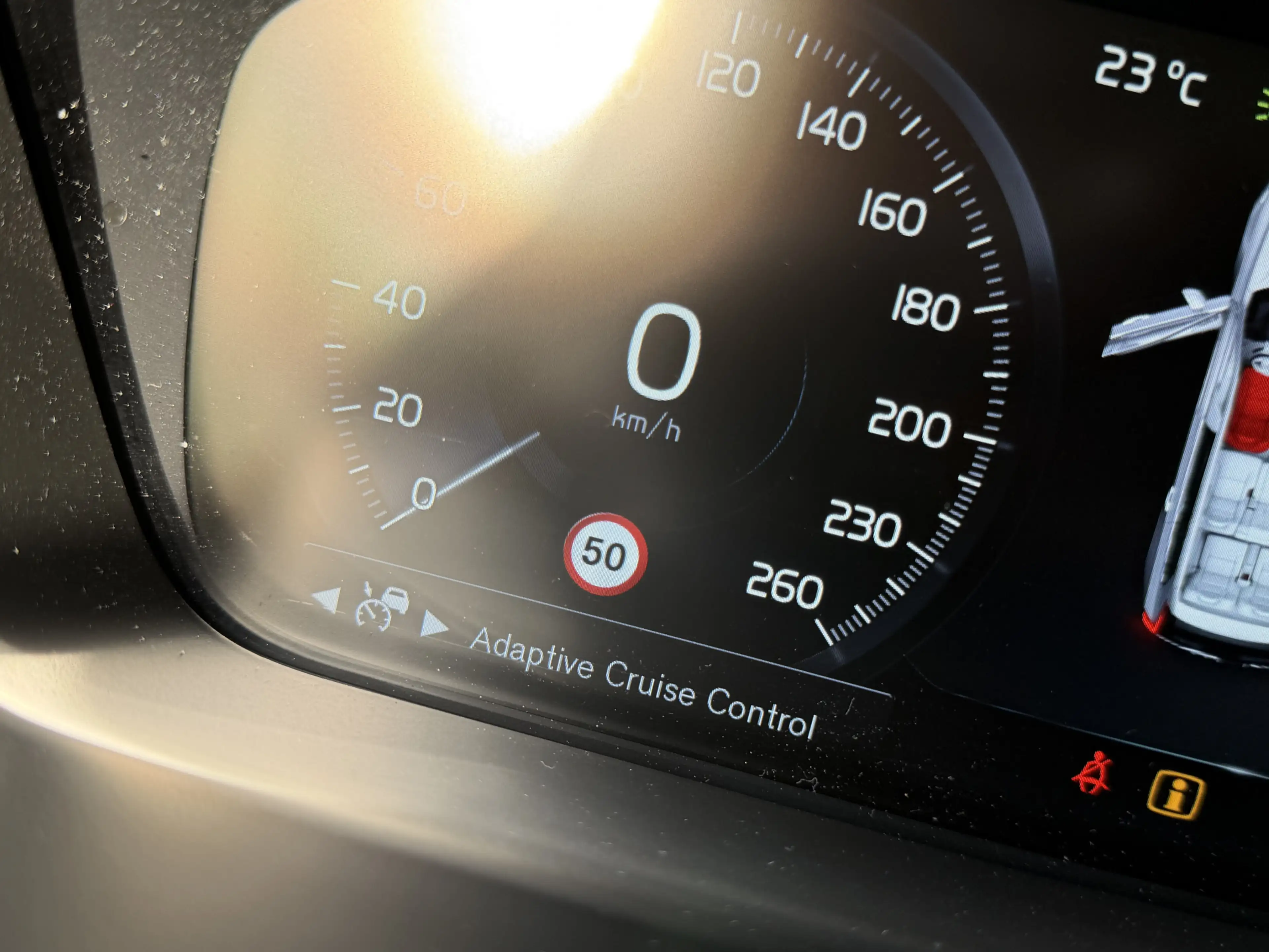 Volvo XC90 2.0 D5 AWD Inscription 40.000km!! | B&W Audio | Sc — photo 14