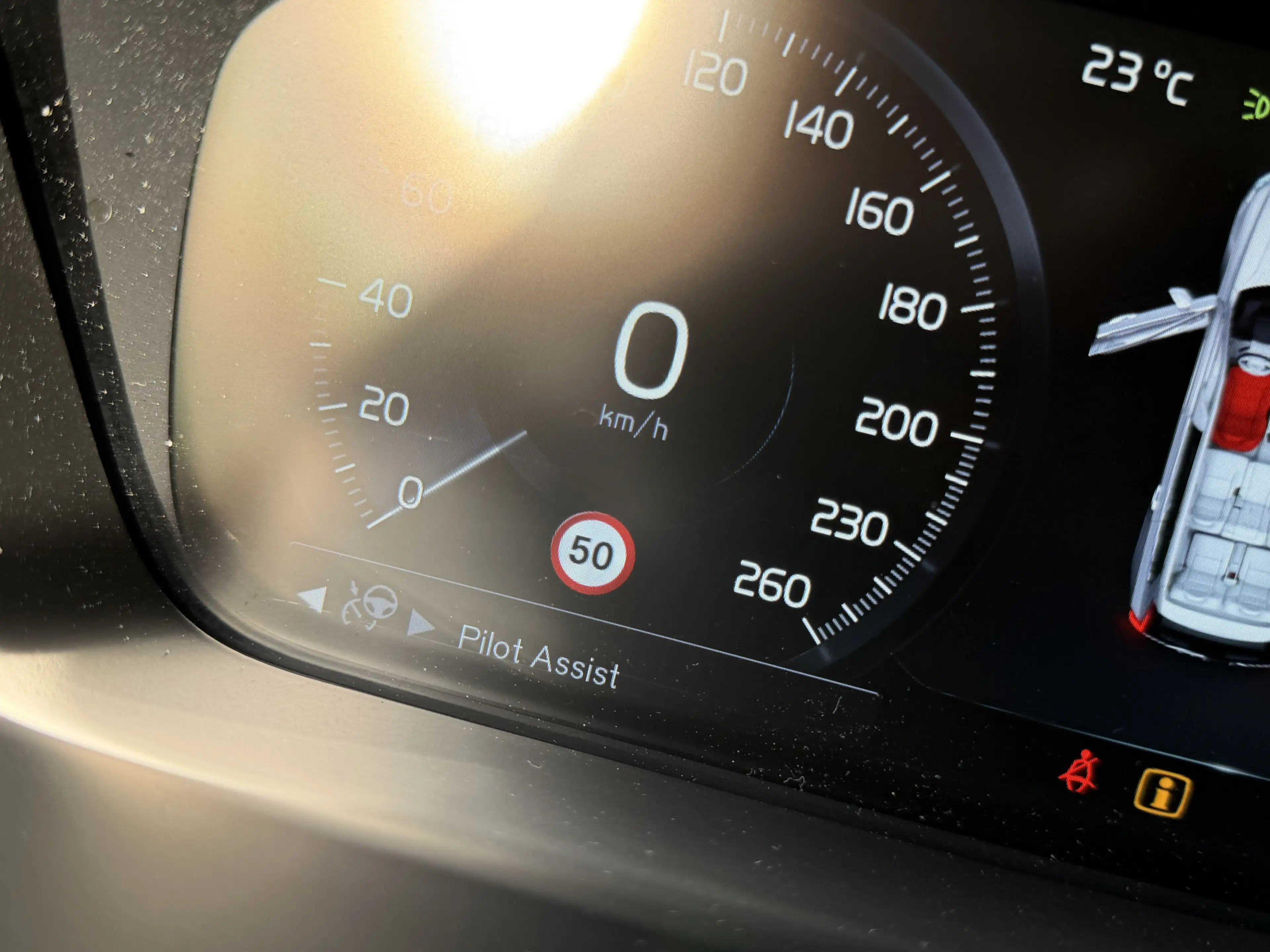 Volvo XC90 2.0 D5 AWD Inscription 40.000km!! | B&W Audio | Sc — photo 15