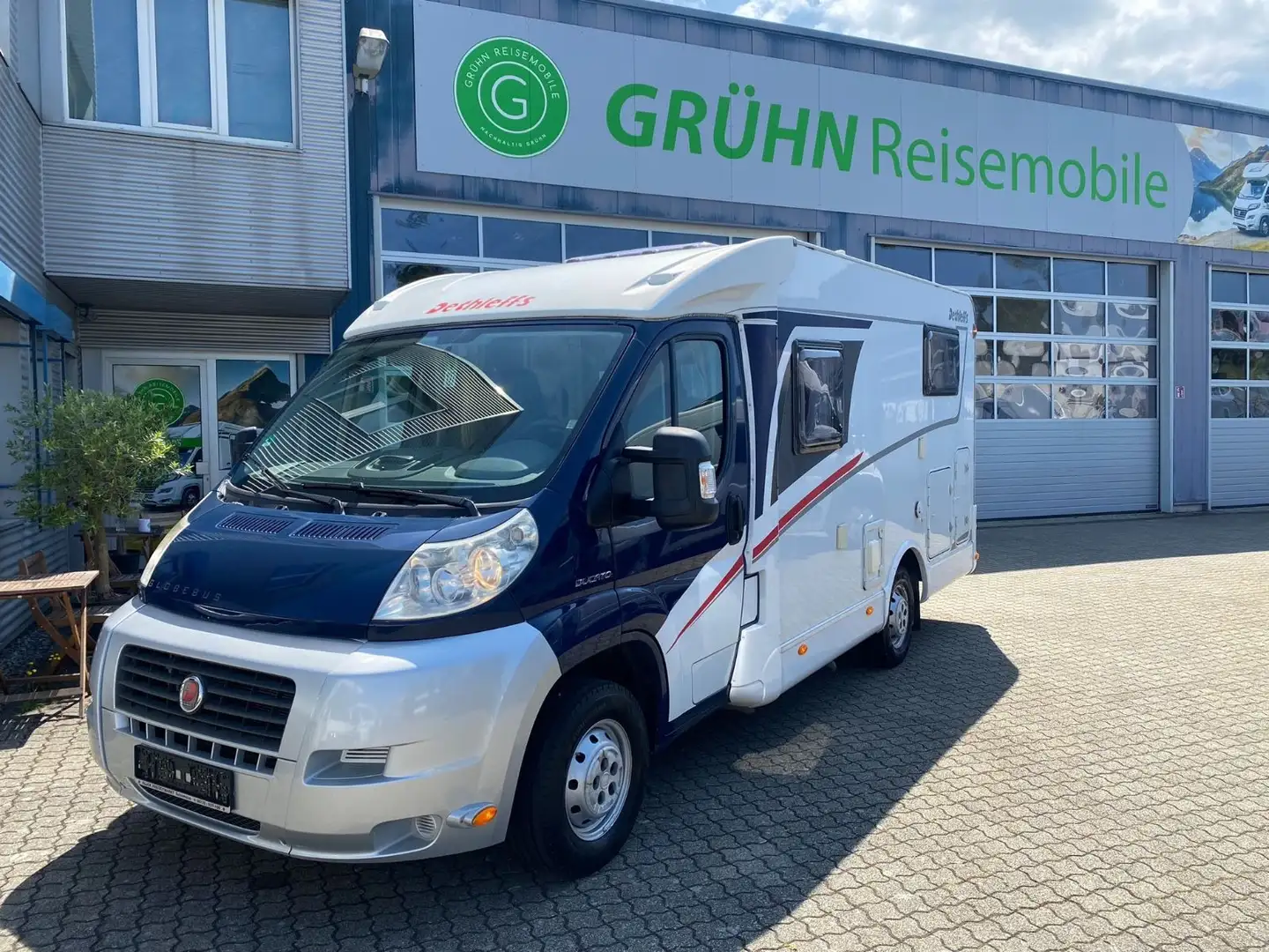 Dethleffs Globebus T 11 /Markise /2xSolar /2.Hand /Kamera Blau - 2