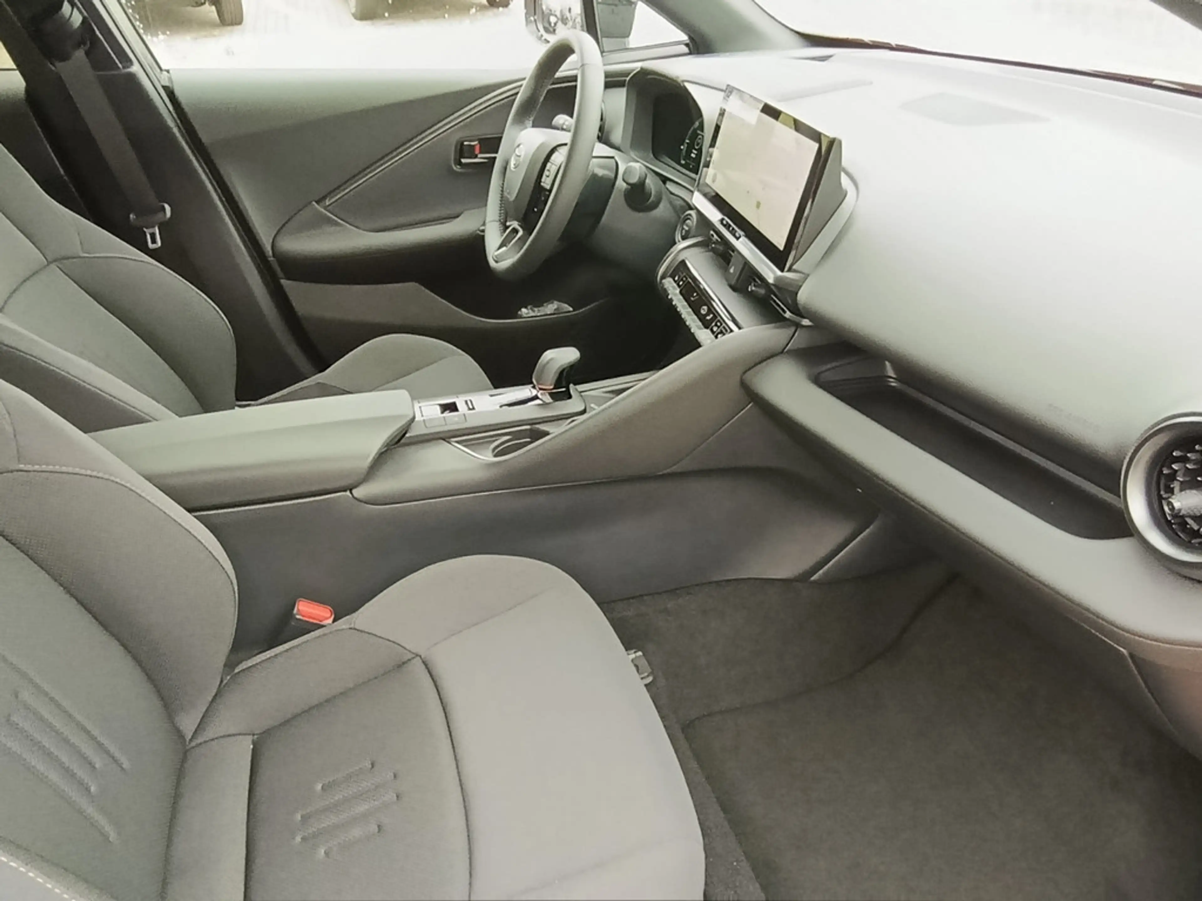 Toyota C-HR 1.8 Hybrid FWD Teamplayer — photo 7