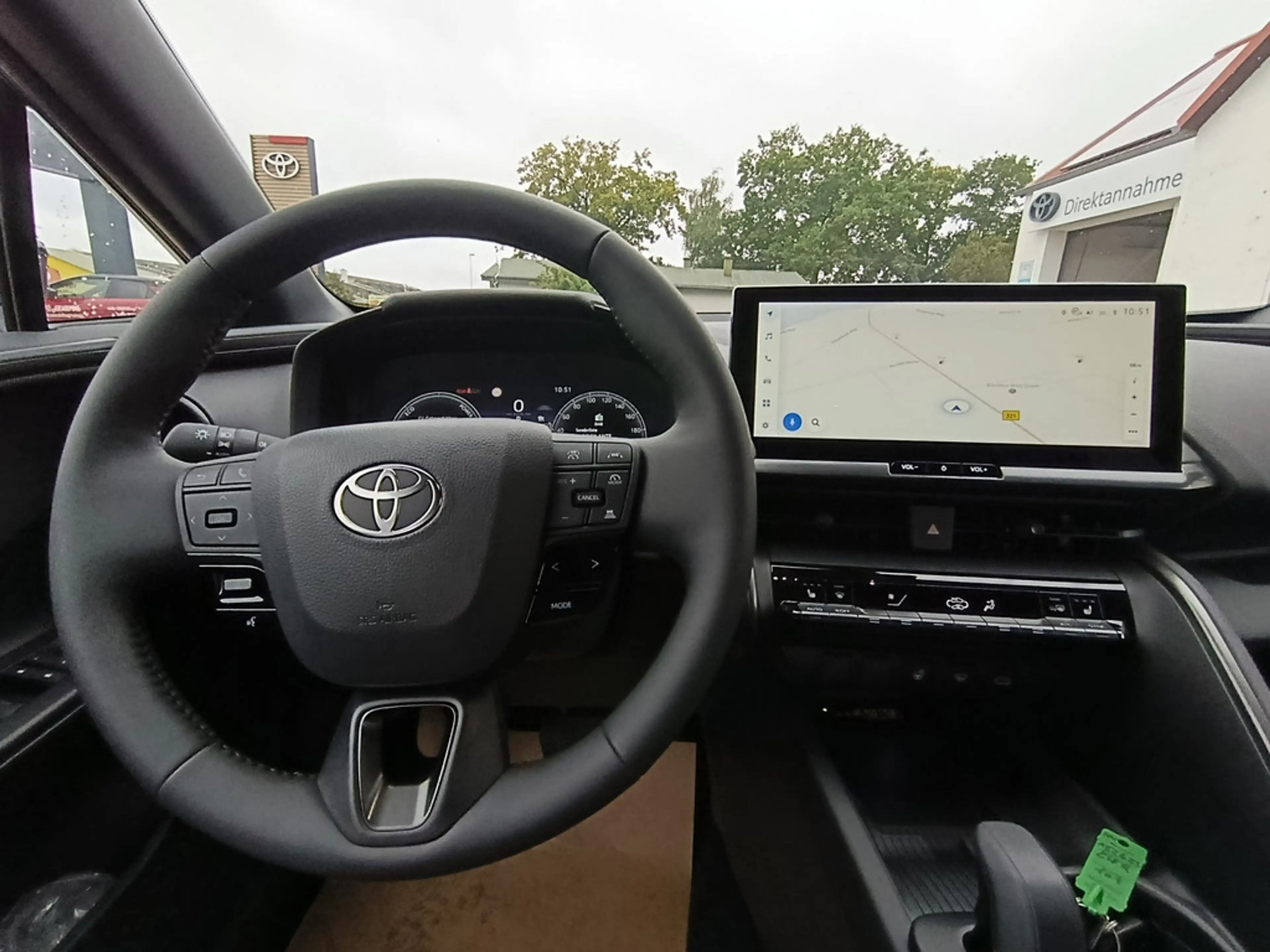 Toyota C-HR 1.8 Hybrid FWD Teamplayer — photo 11