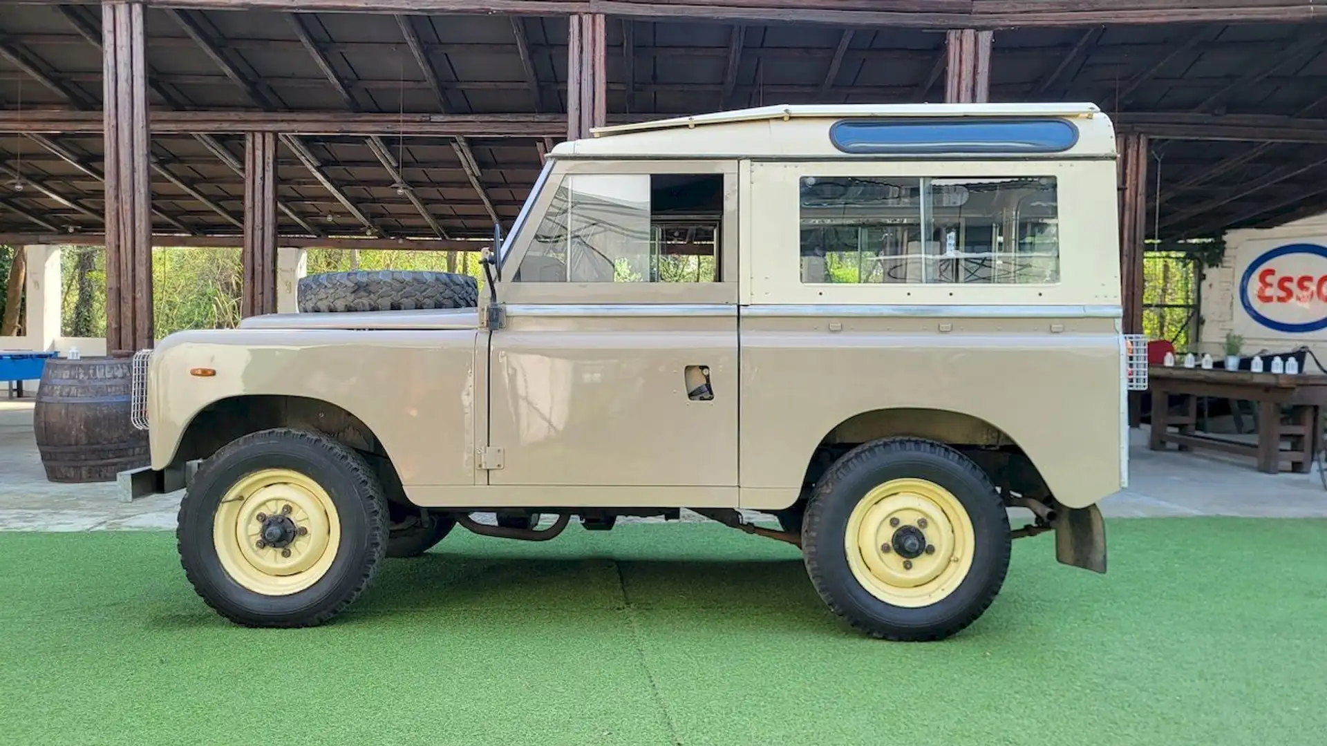 Land Rover Series 88 III Serie Bej - 2
